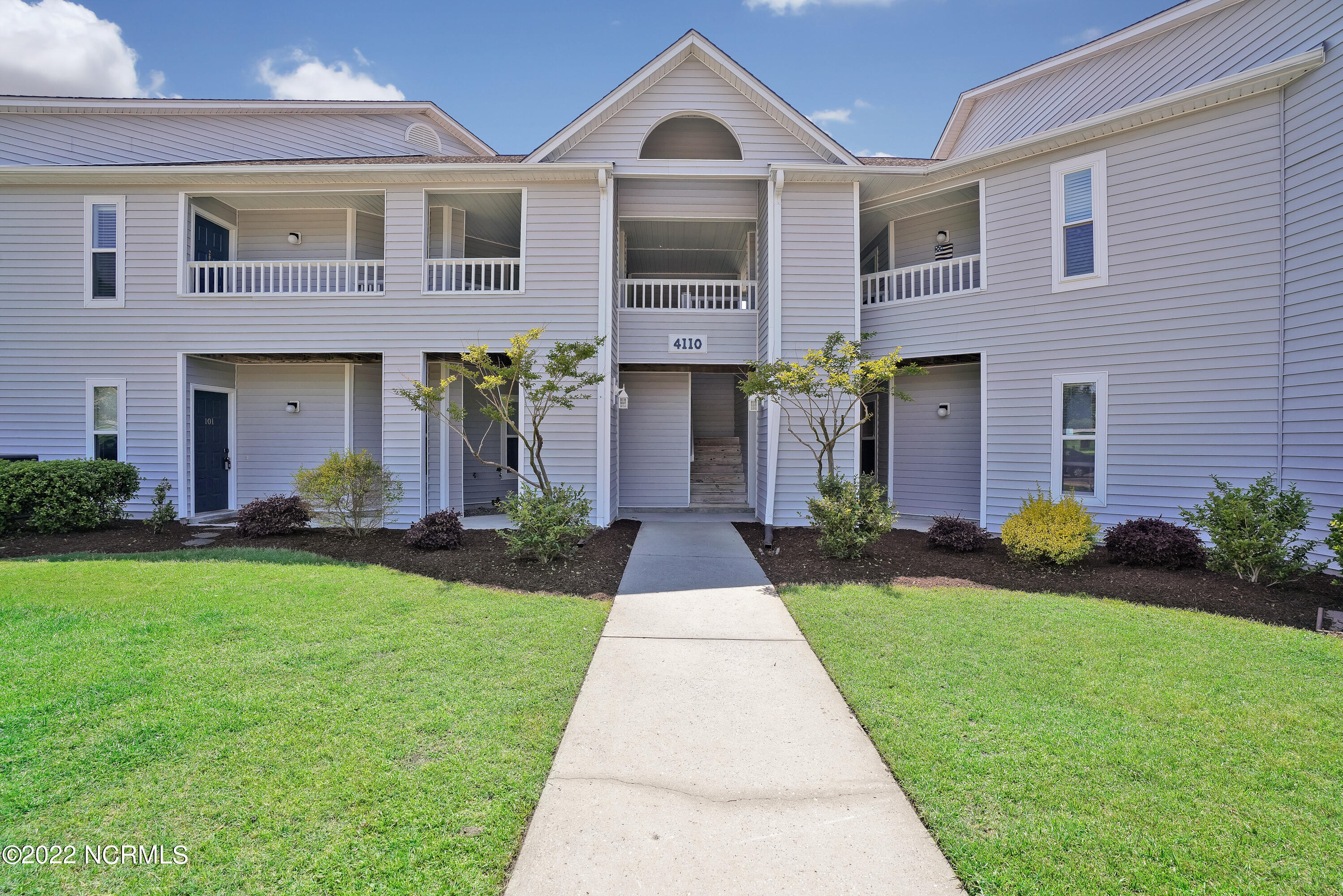 4110 Breezewood Drive Apt 101 Property Photo 1