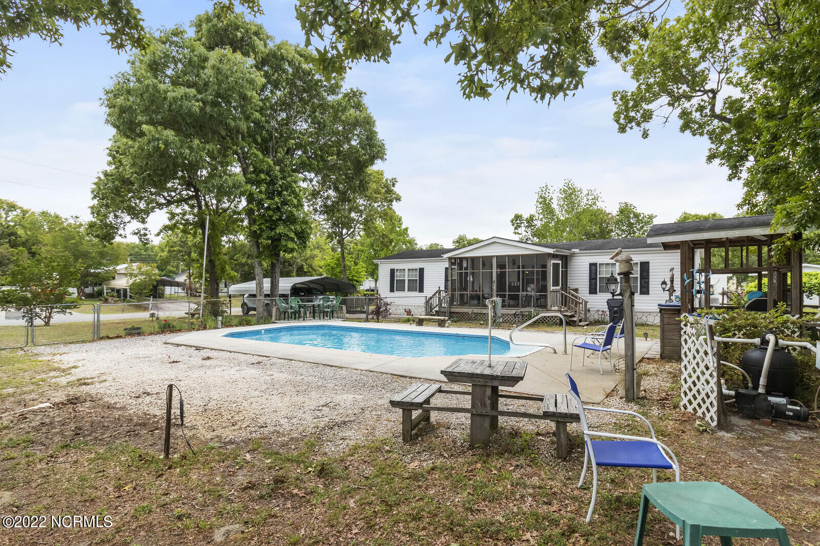 2079 Trout Avenue Property Photo 1
