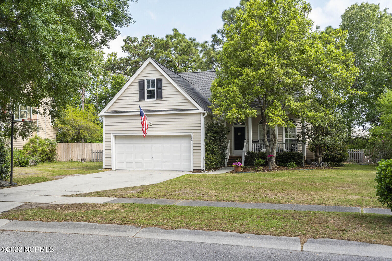 3607 New Holland Drive Property Photo 1