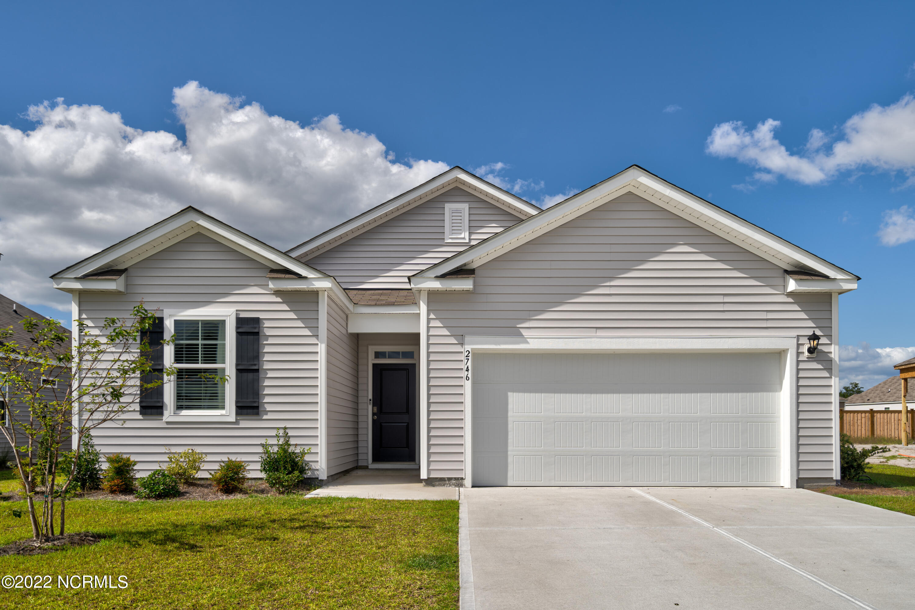2746 Southern Magnolia Drive Property Photo 1