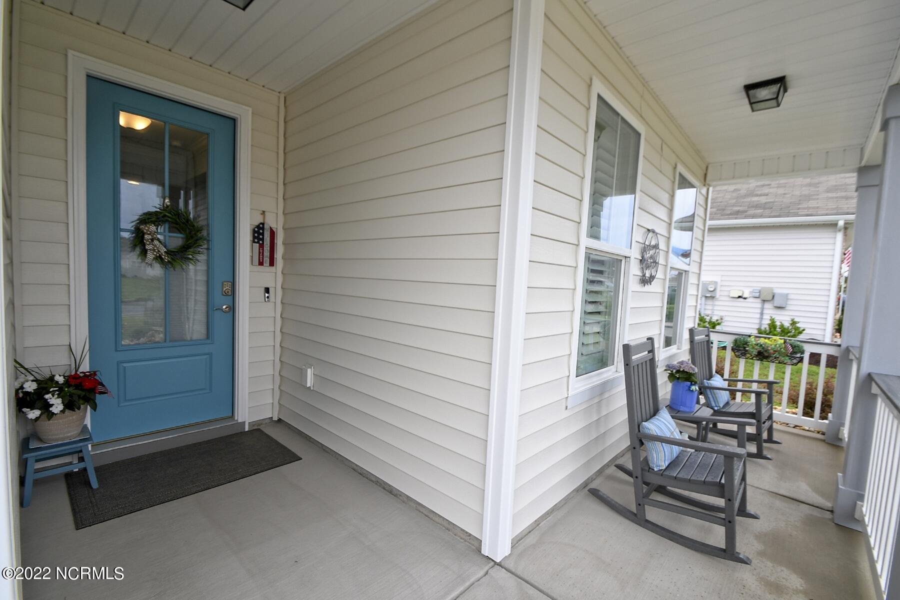 1326 Sunny Slope Circle Property Photo 1