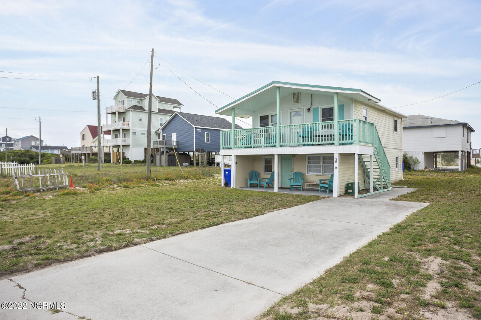 2810 Island Drive Property Photo 1