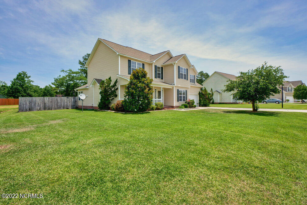 108 Louie Lane Property Photo 1