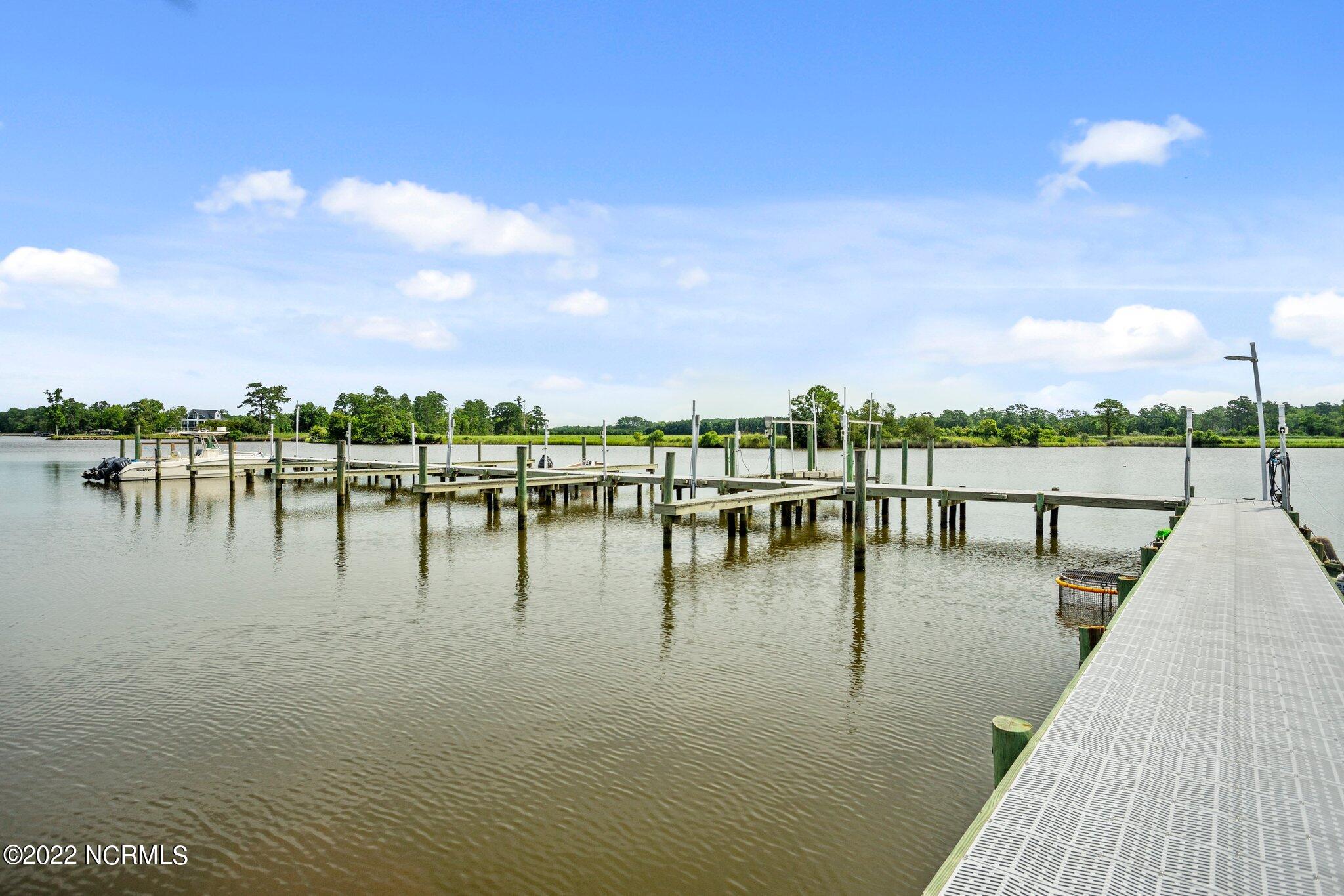 166 Marsh Run Property Photo 8