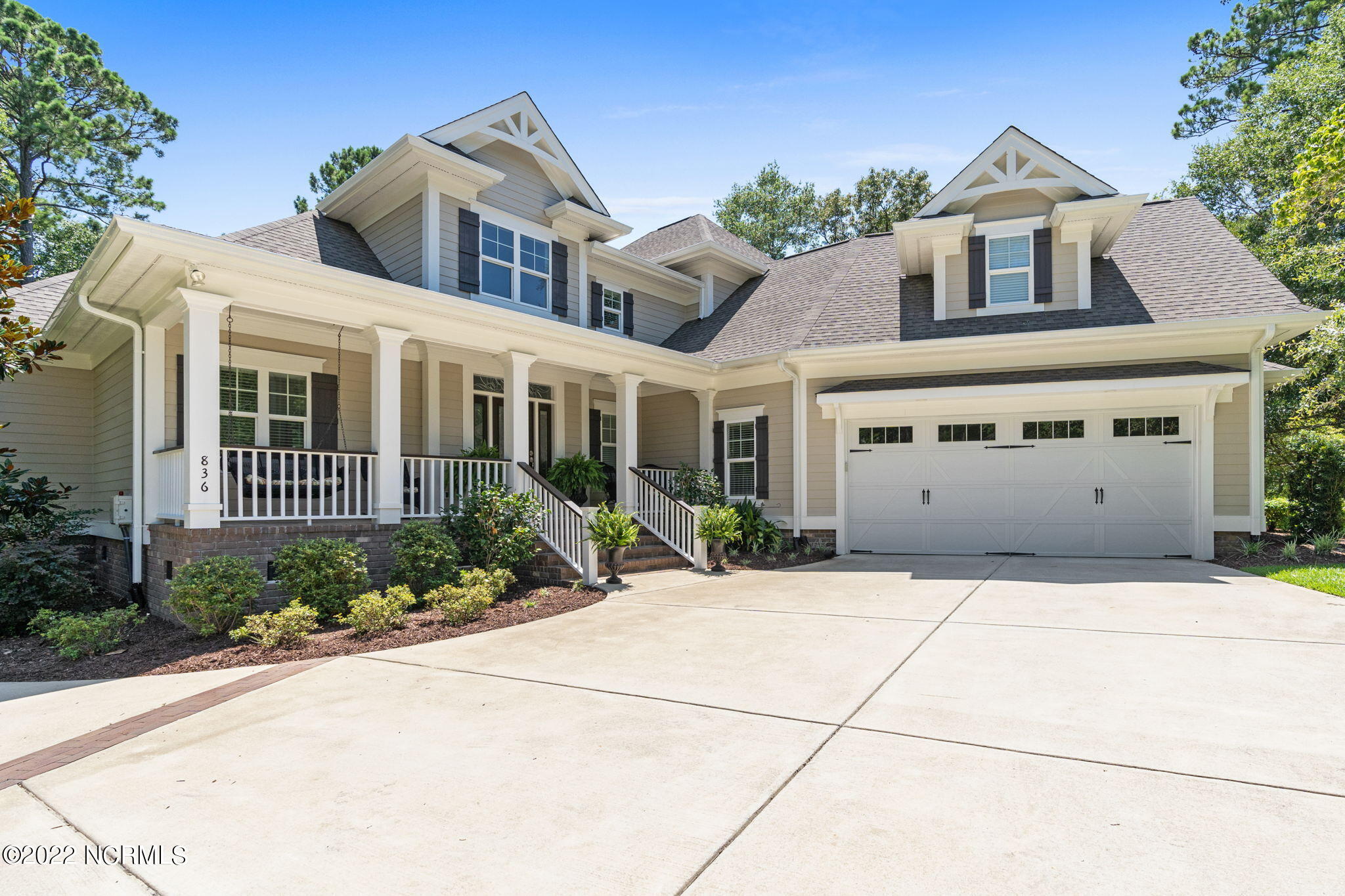 836 Loblolly Drive Property Photo 1