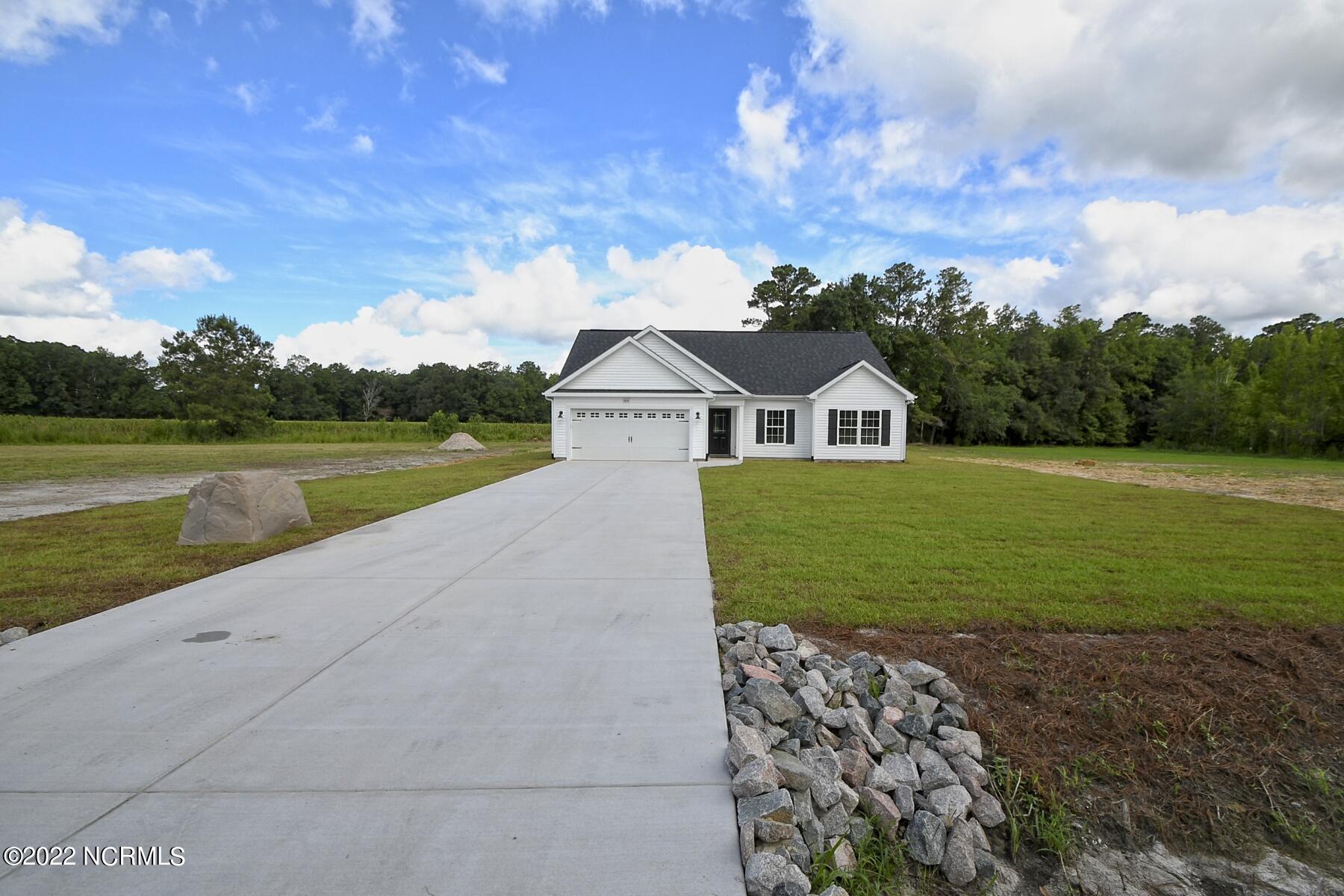 2665 Ash Little River Road Property Photo 1