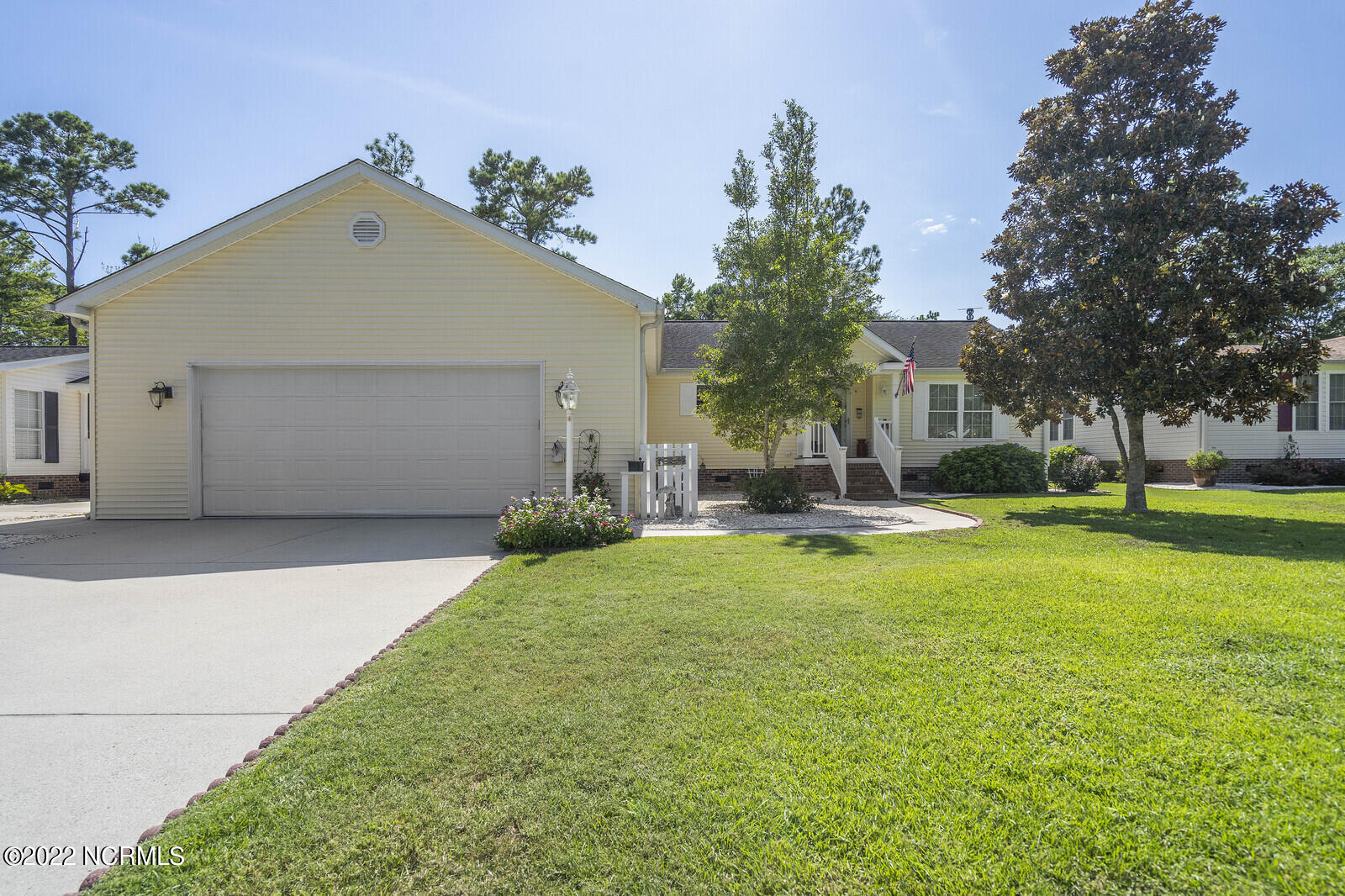 1083 Captains Court Property Photo 1