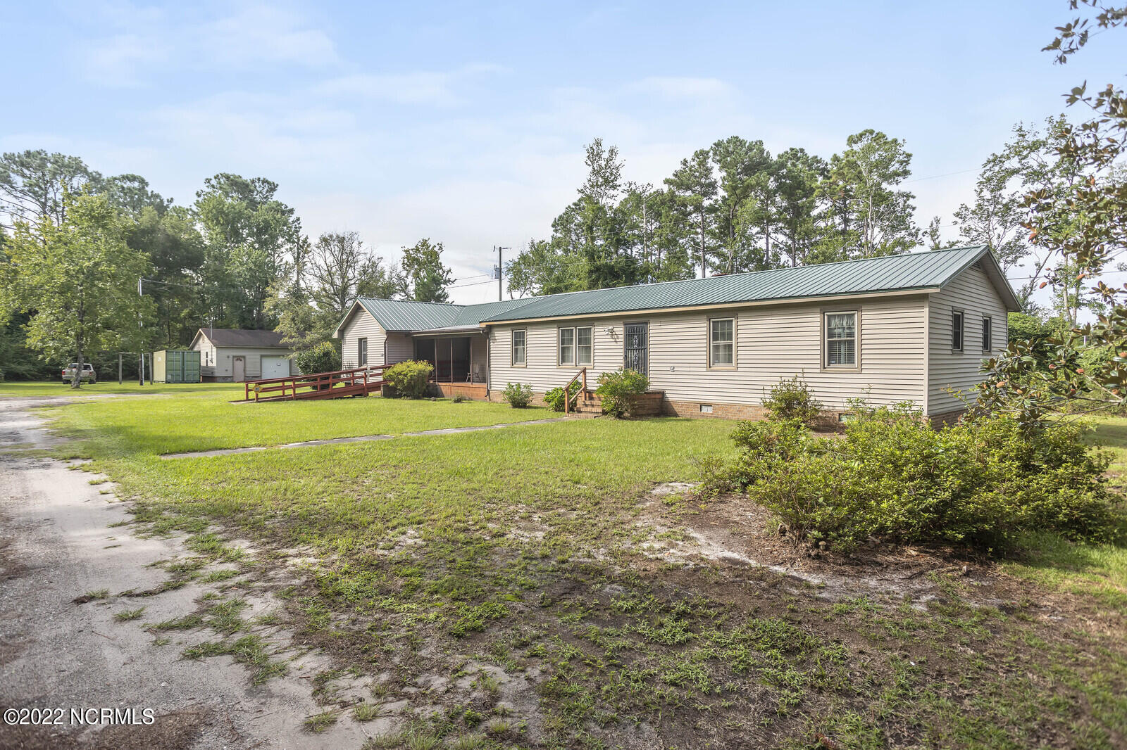 6102 Market Street Property Photo 1