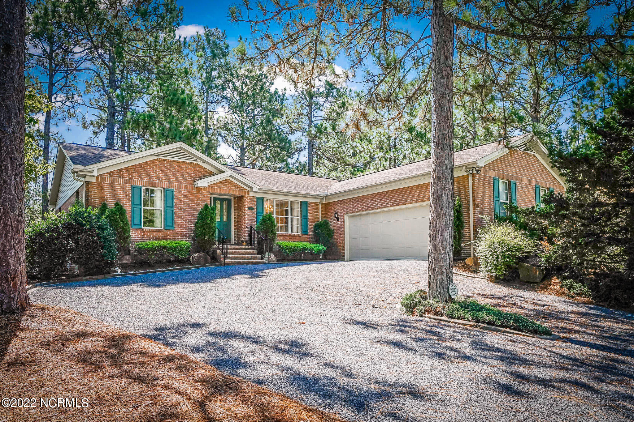 18 Peachtree Lane Property Photo 1