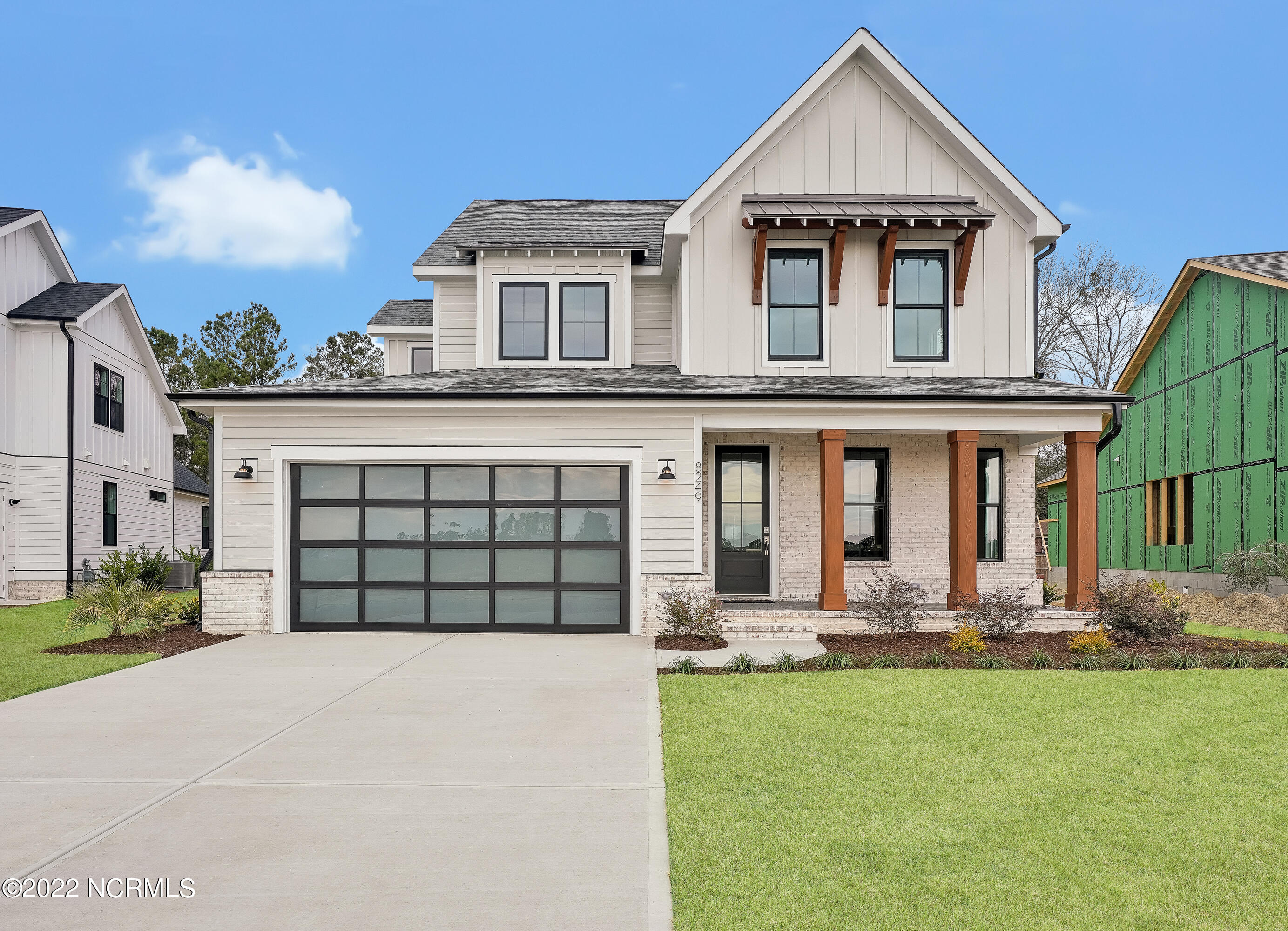 8249 Winding Creek Circle Property Photo 1