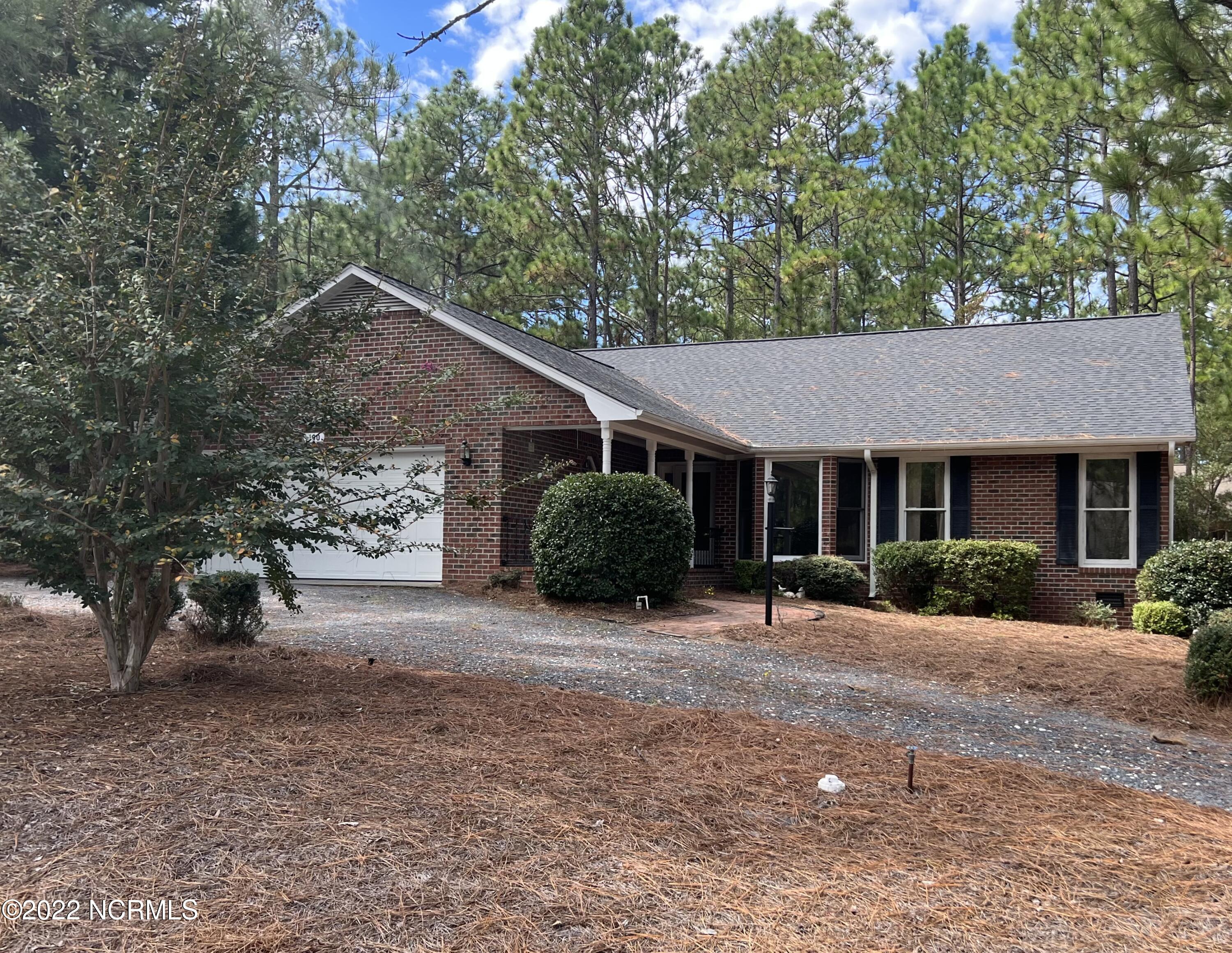 100 Salem Drive Property Photo 1