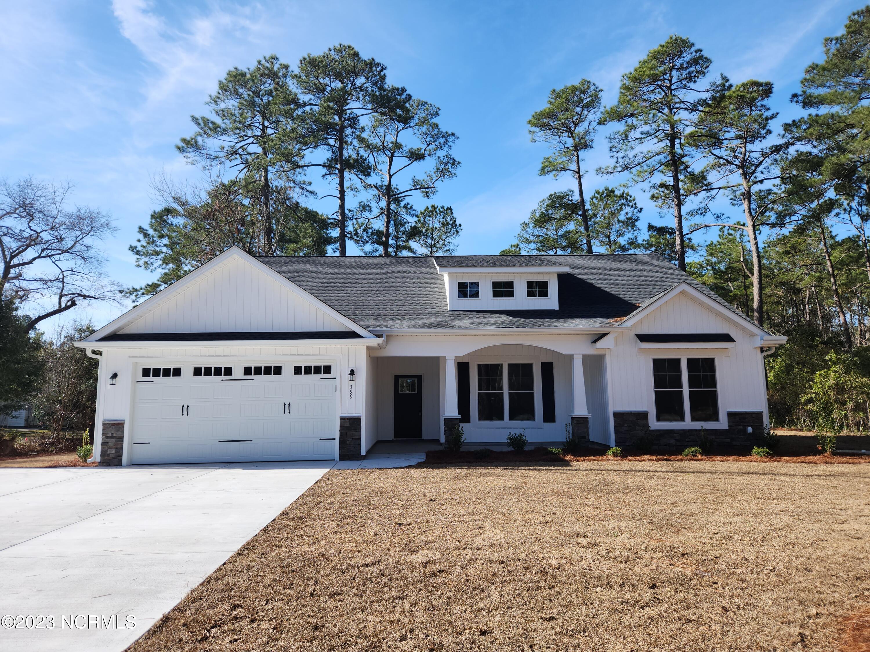 399 Boundaryline Drive Property Photo 1