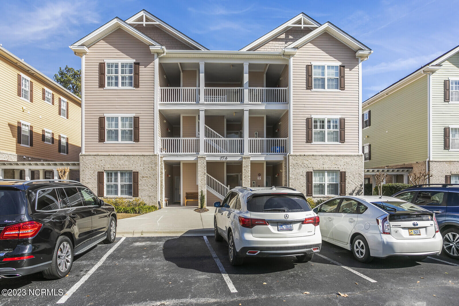 174 Clubhouse Road Apt 5 Property Photo 1