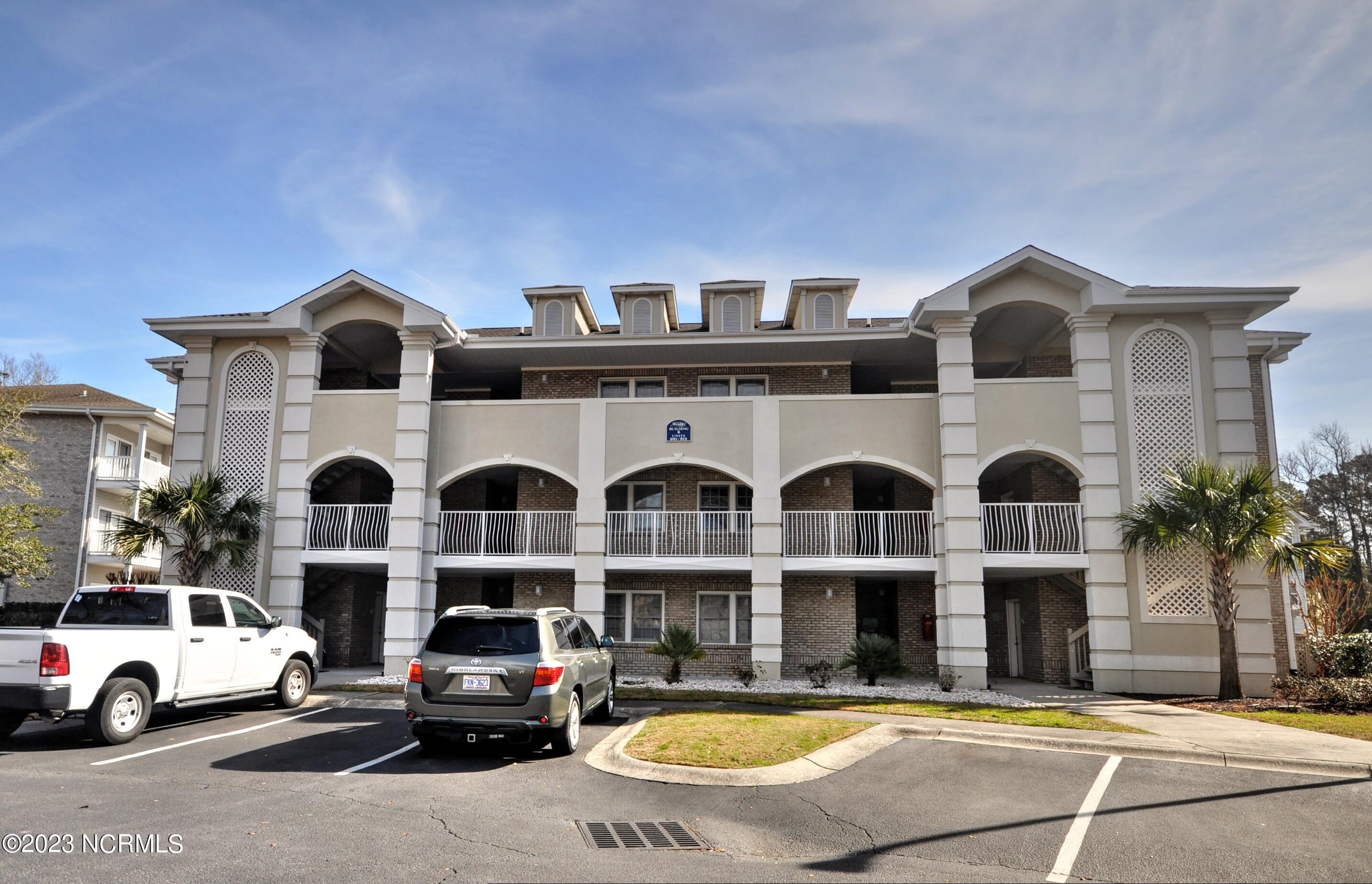 908 Resort Circle Unit 911 Property Photo 1