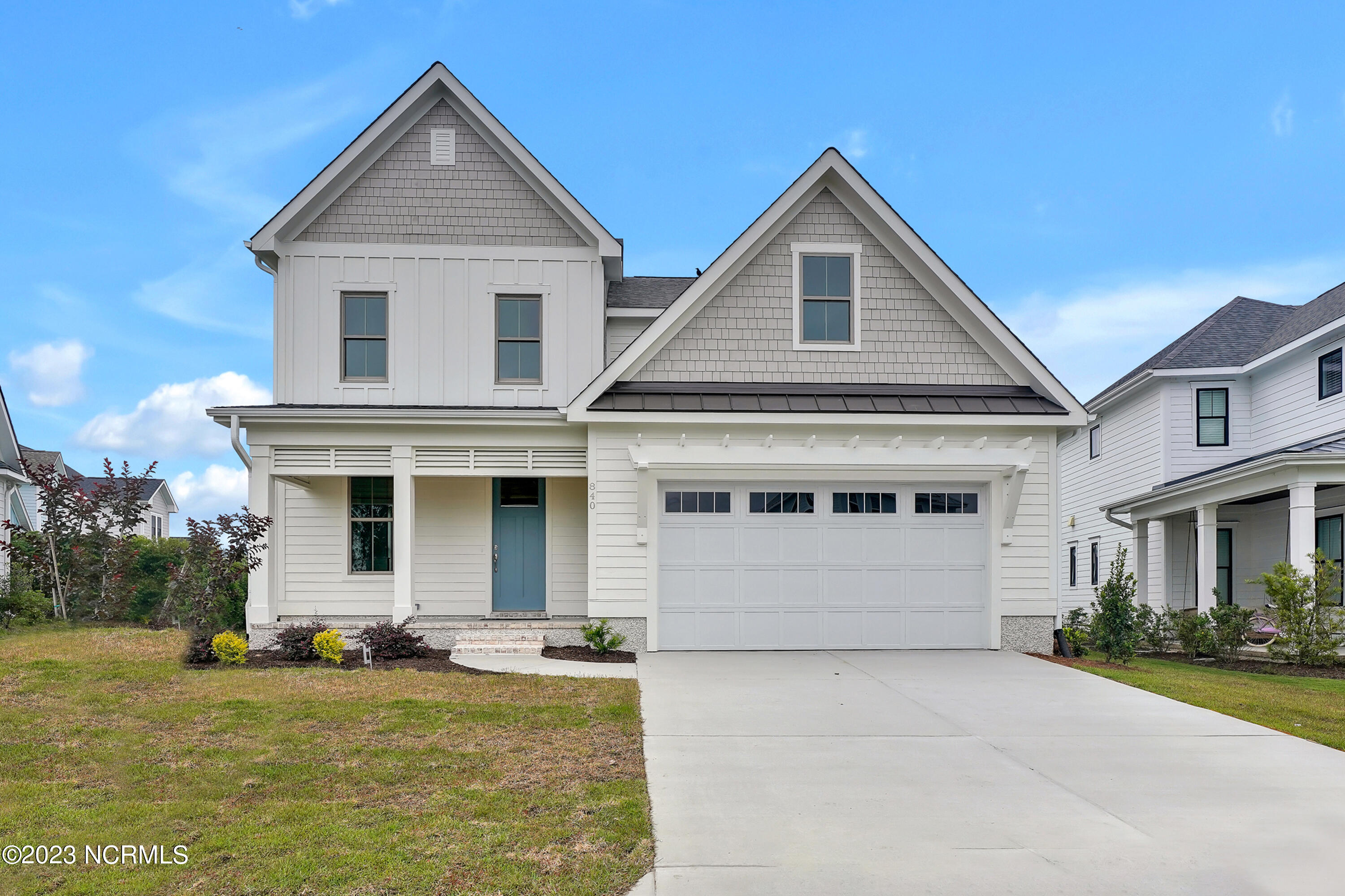 840 Waterstone Drive Property Photo 1
