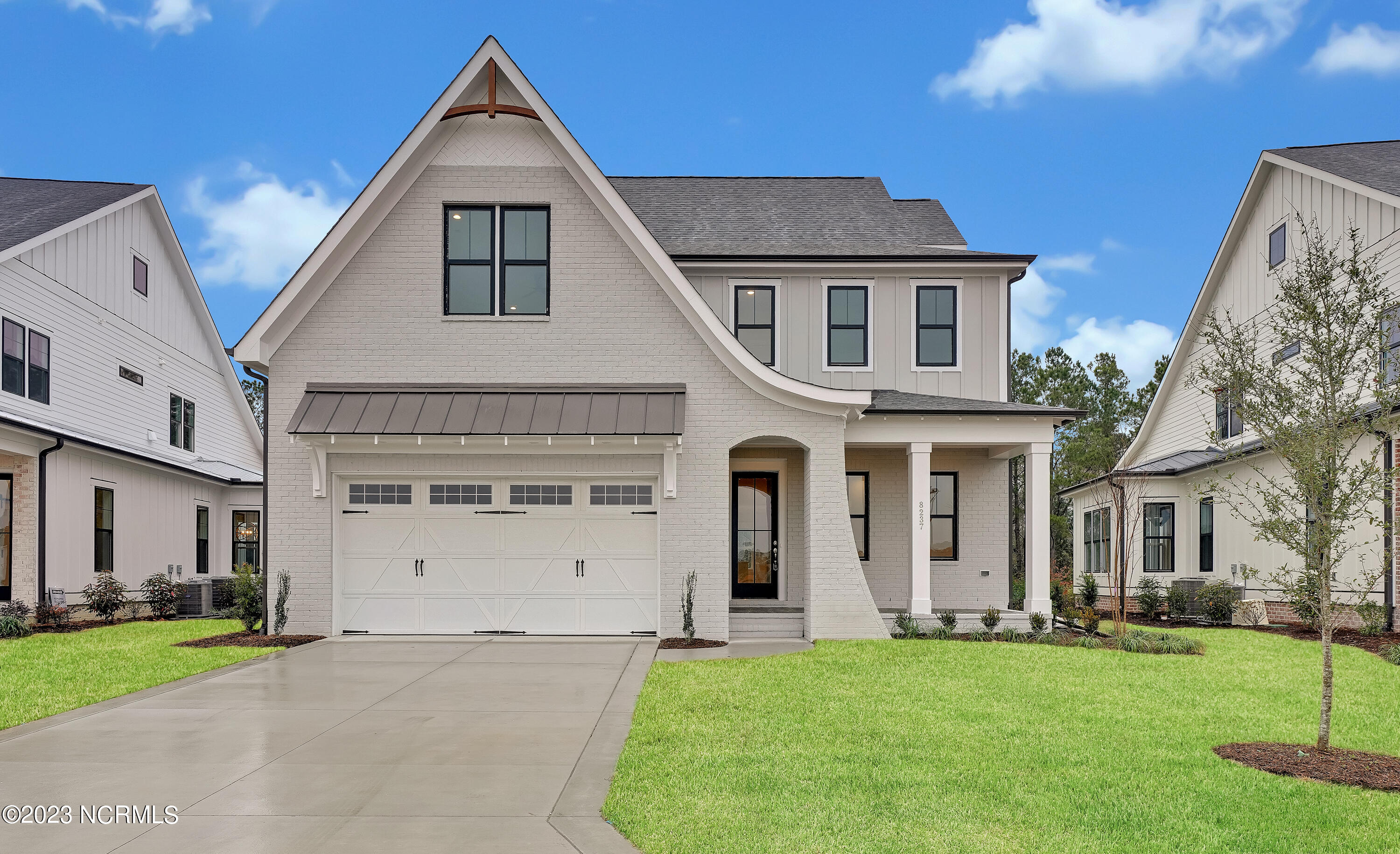 8237 Winding Creek Circle Property Photo 1