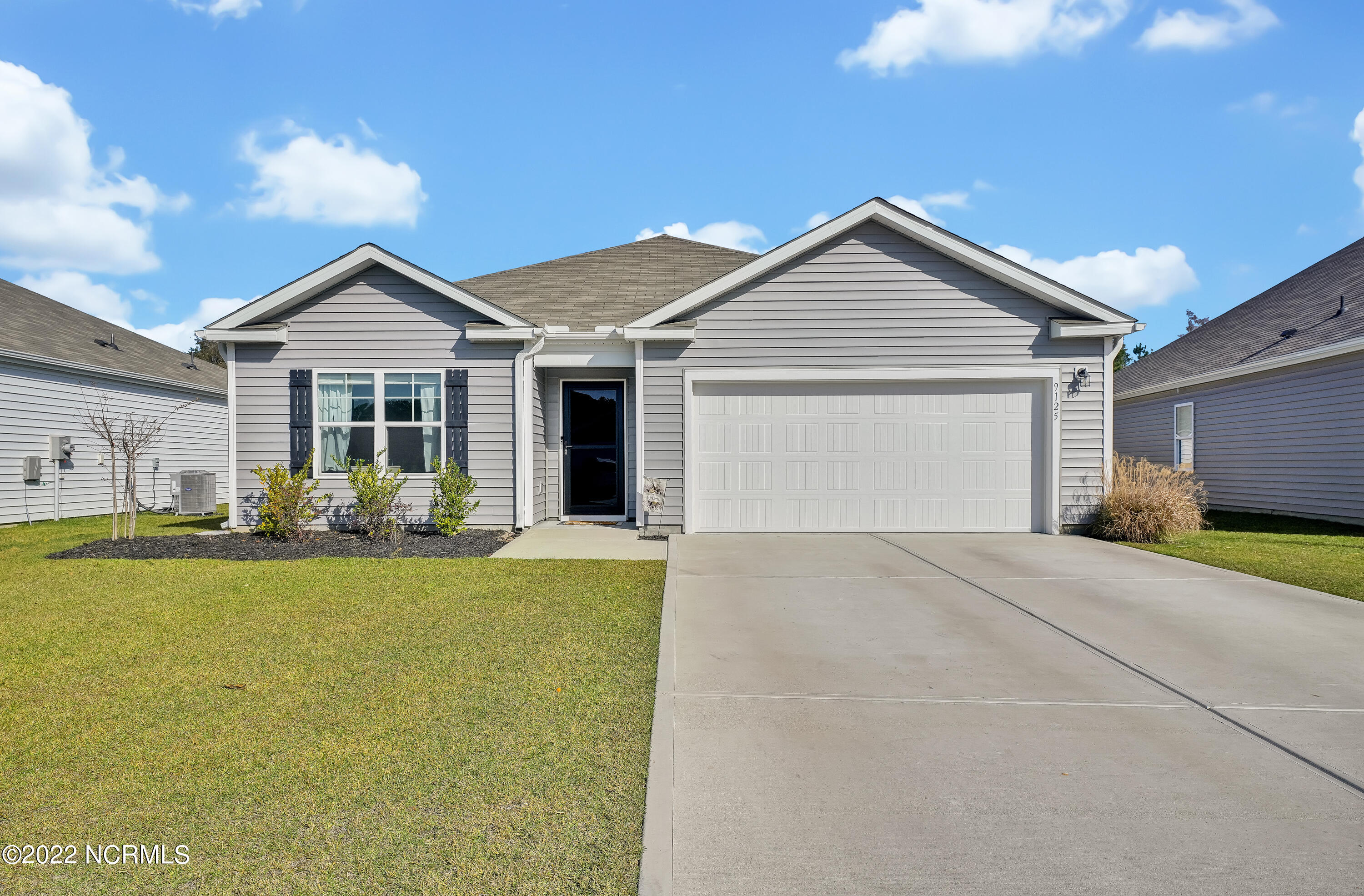 9125 Oak Grove Court Property Photo 1