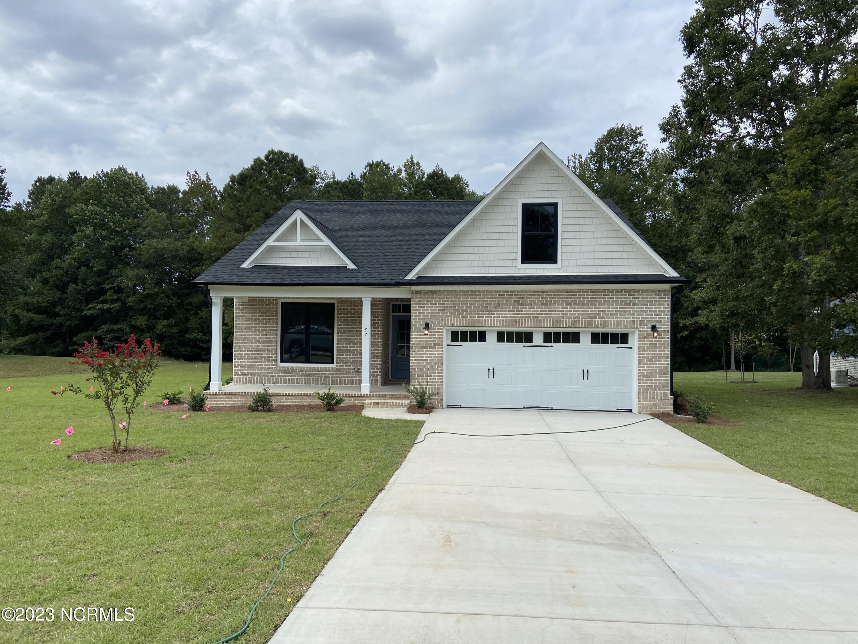 57 N Beatrice Drive Property Photo 1