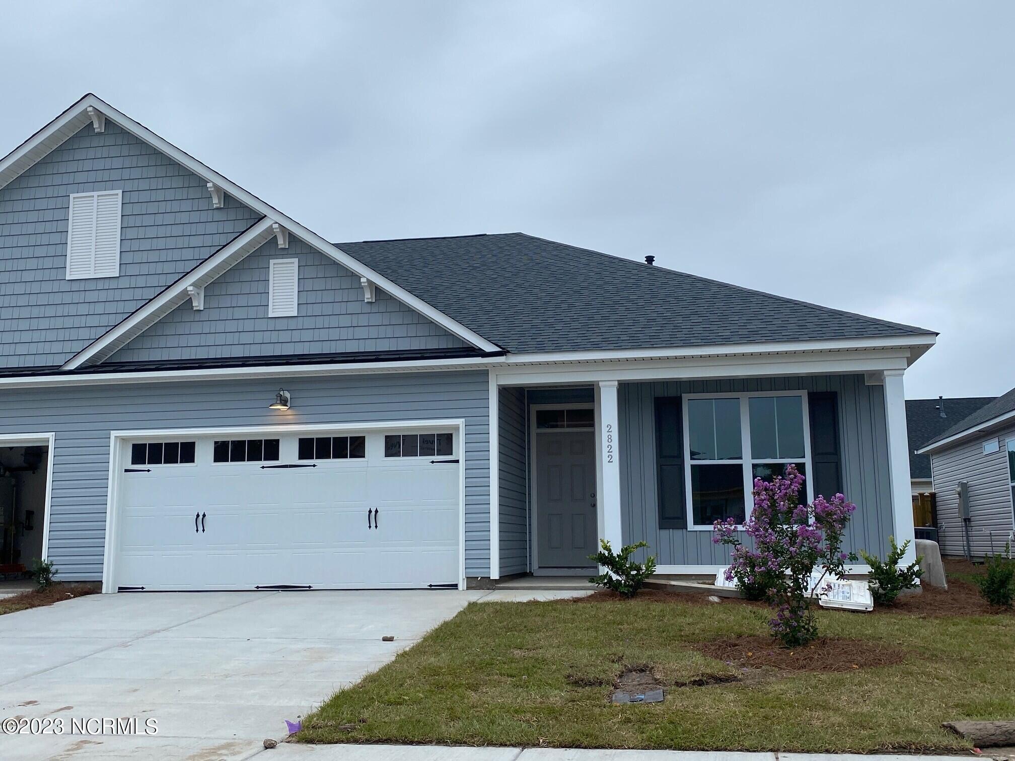 2822 Southern Magnolia Drive Property Photo 1