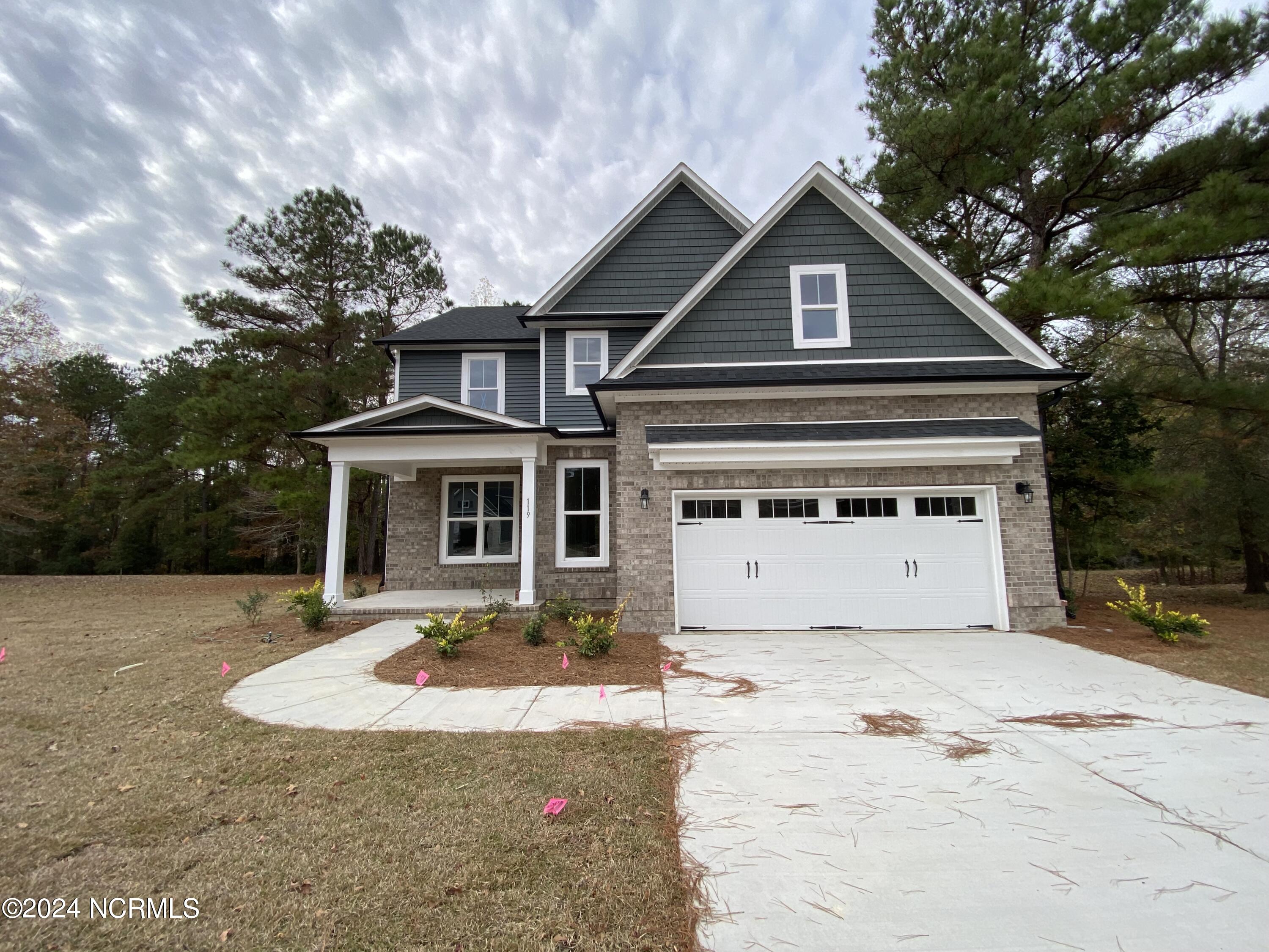 119 N Beatrice Drive Property Photo 1