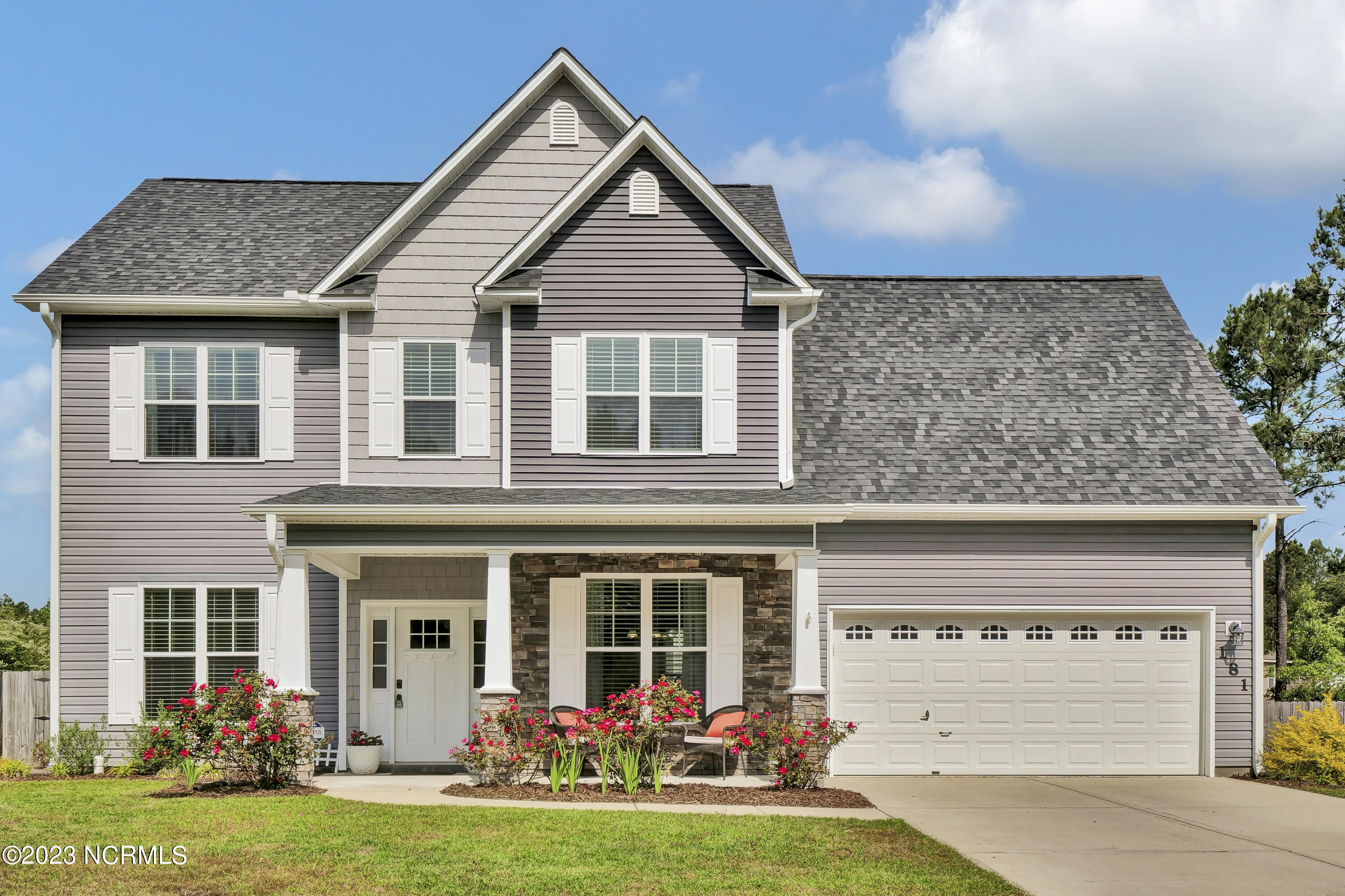 181 Pamlico Drive Property Photo 1