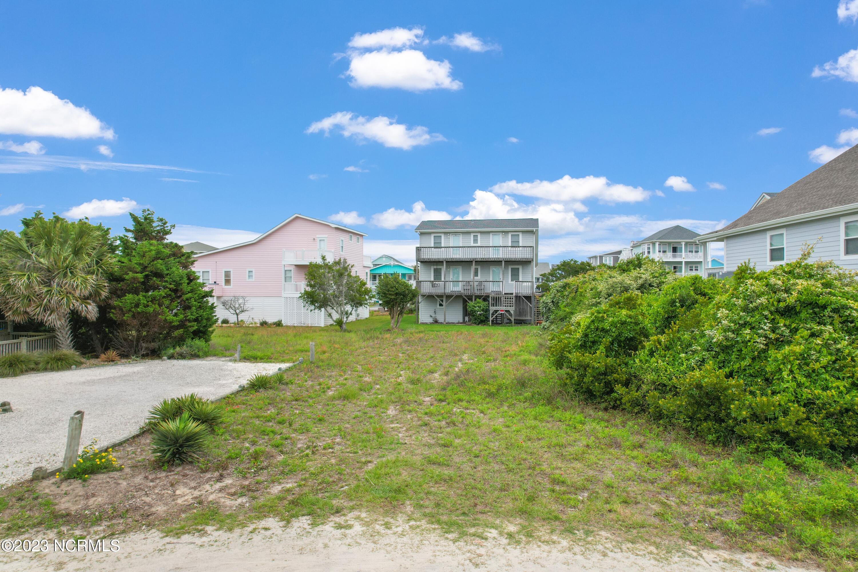 114 Windjammer Drive Property Photo