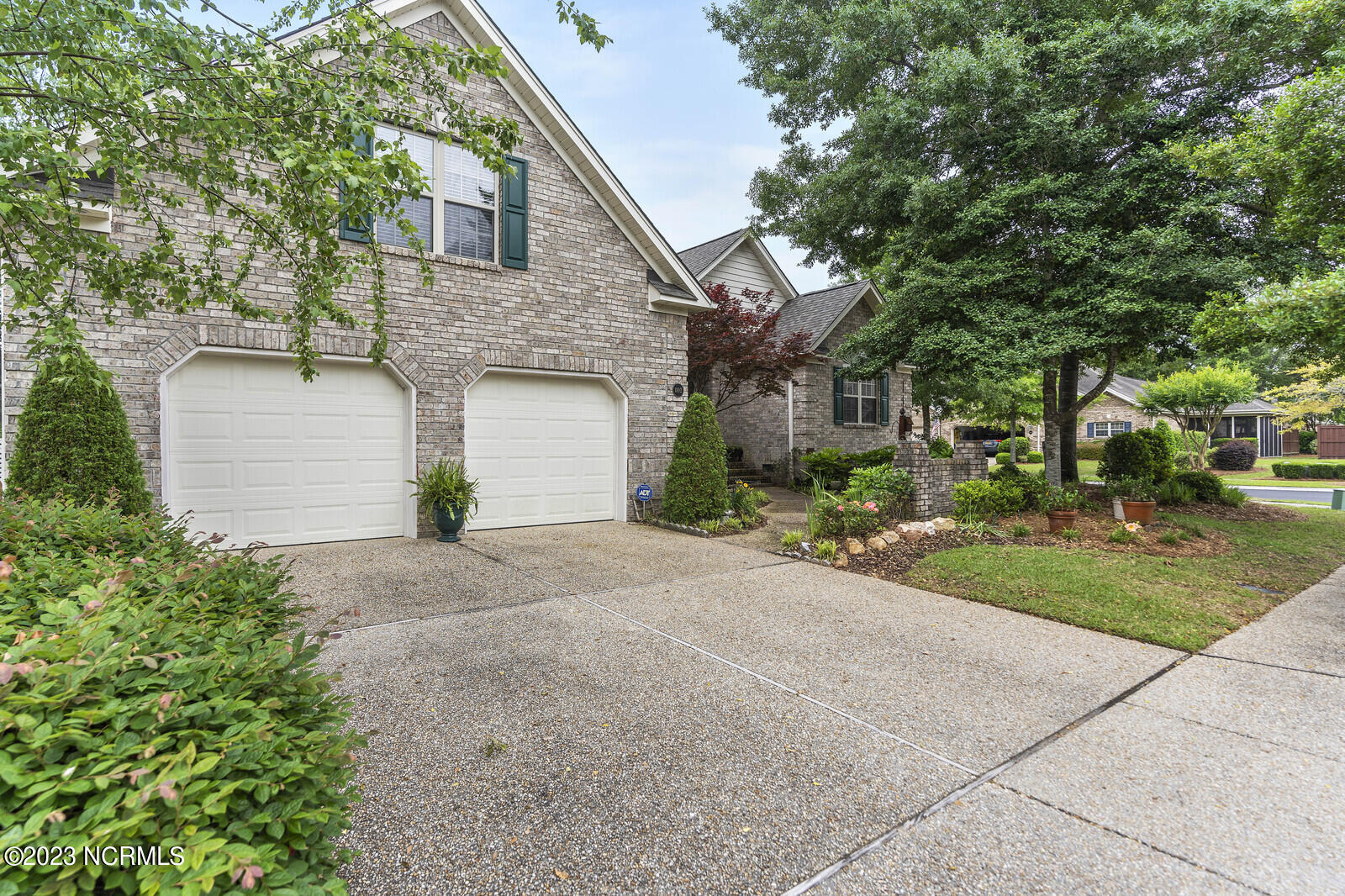 1102 Island Cove Property Photo 1