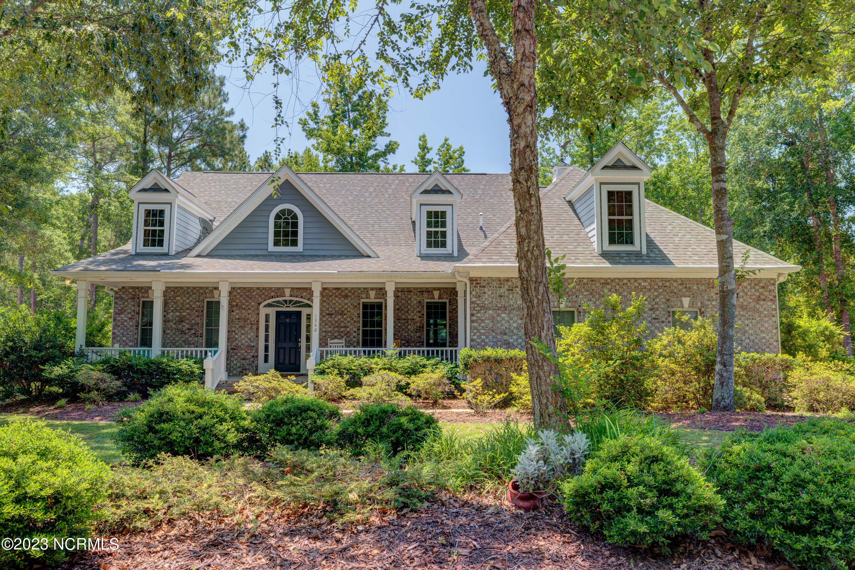 1548 Turnberry Lane Property Photo 1
