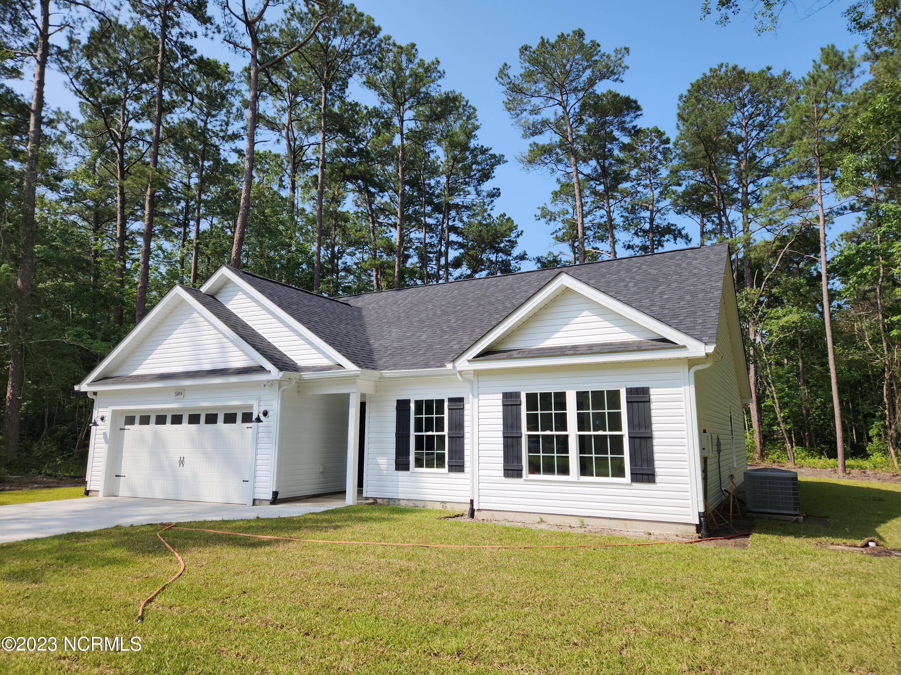 589 Boundaryline Drive Property Photo 1