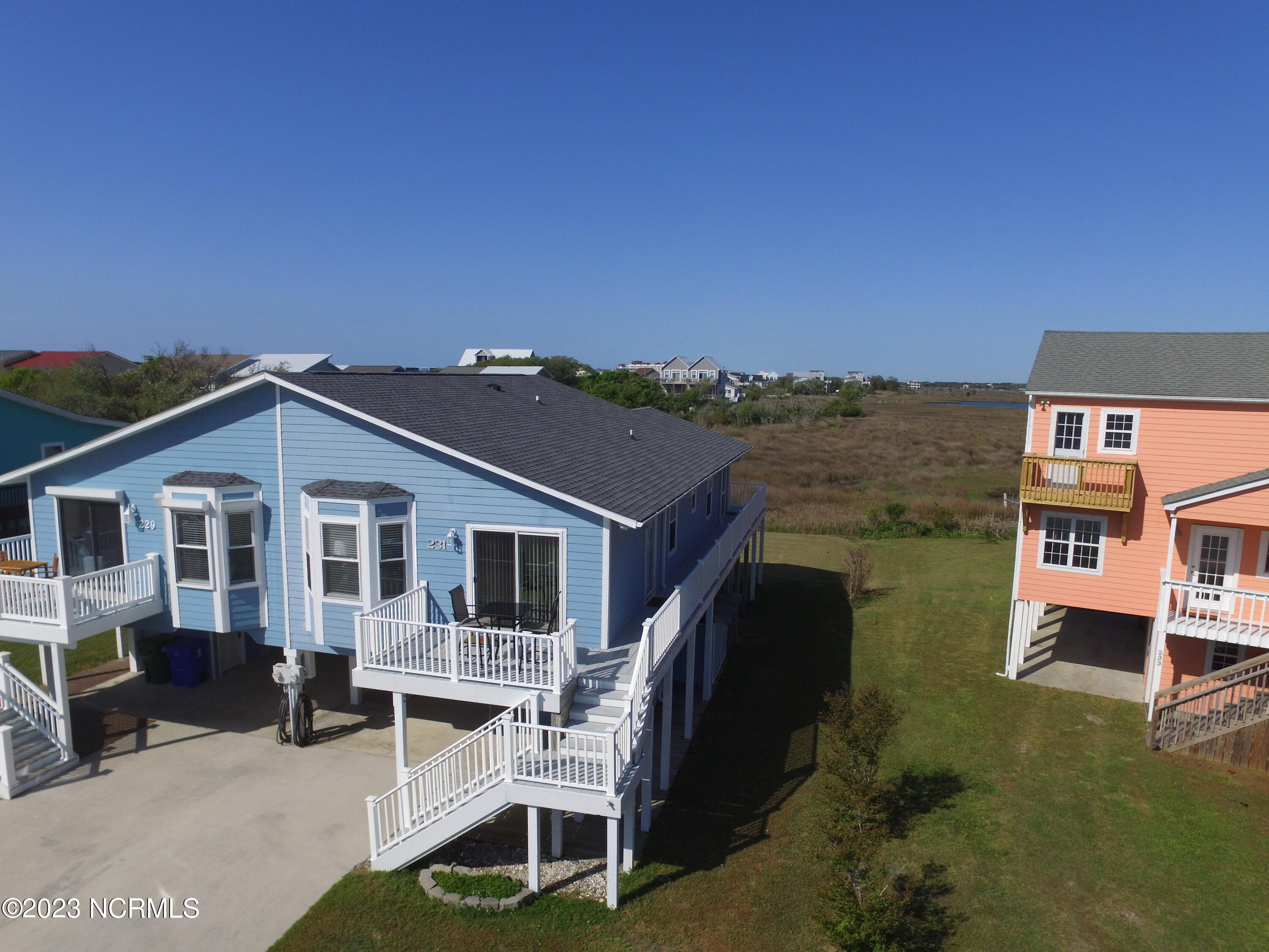 231 Port Drive Property Photo 1