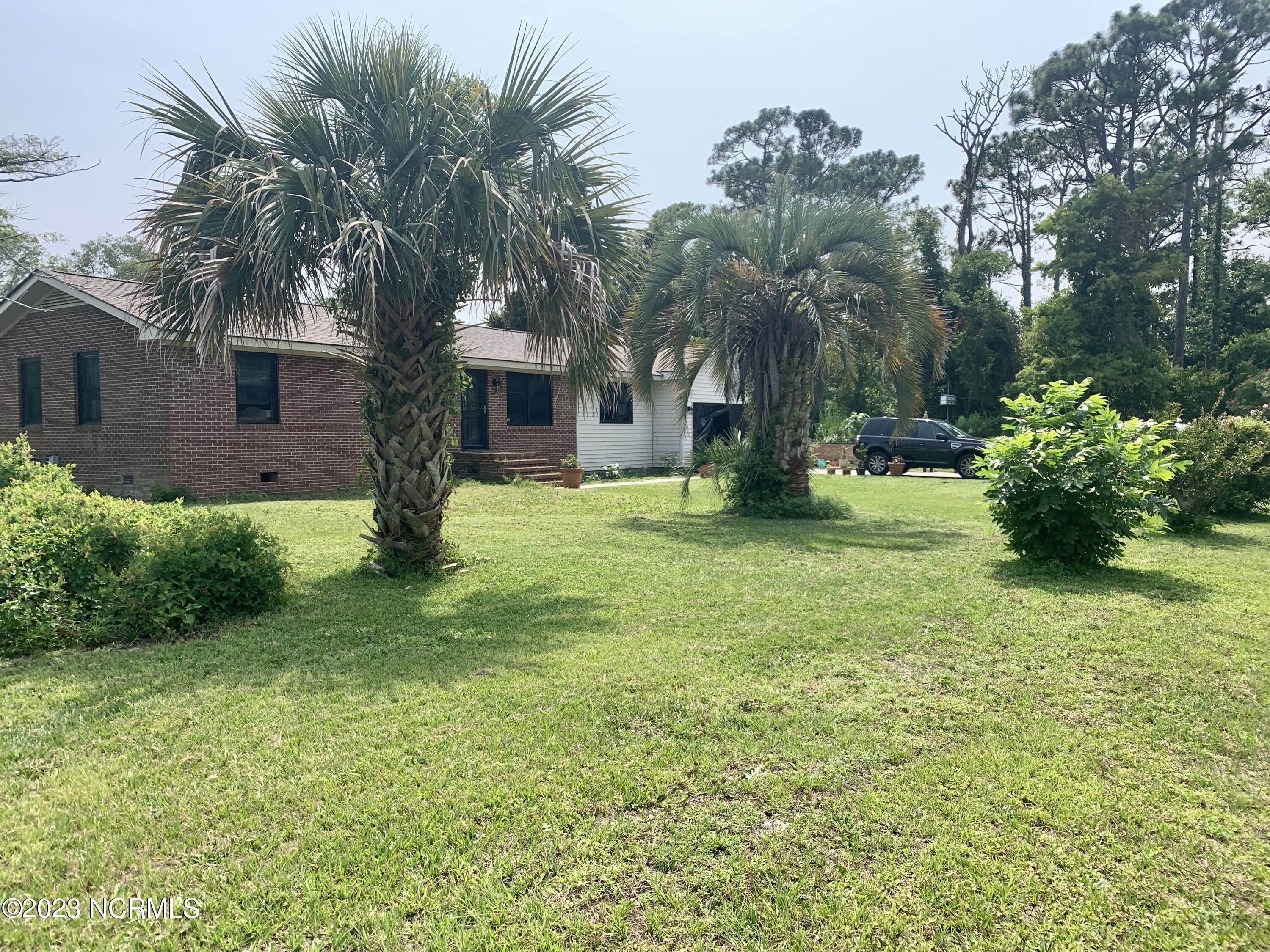 501 Sumter Avenue Property Photo 1