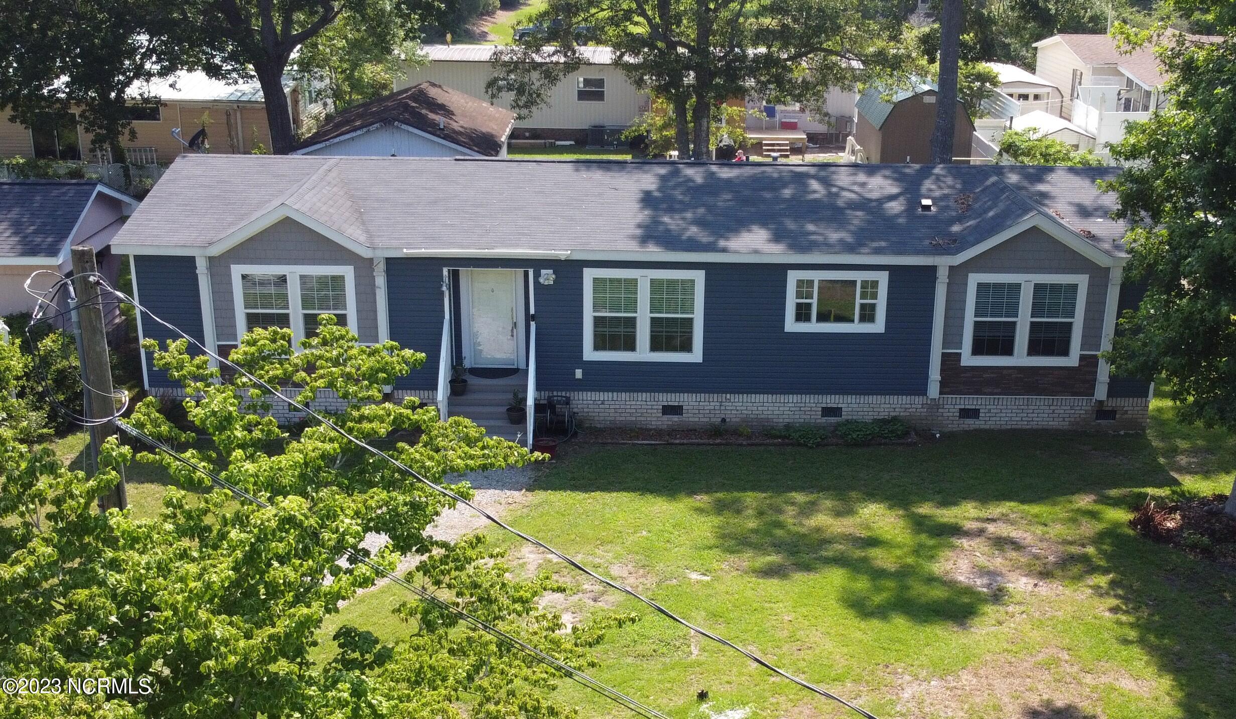 1840 Ocean View Drive Property Photo 1