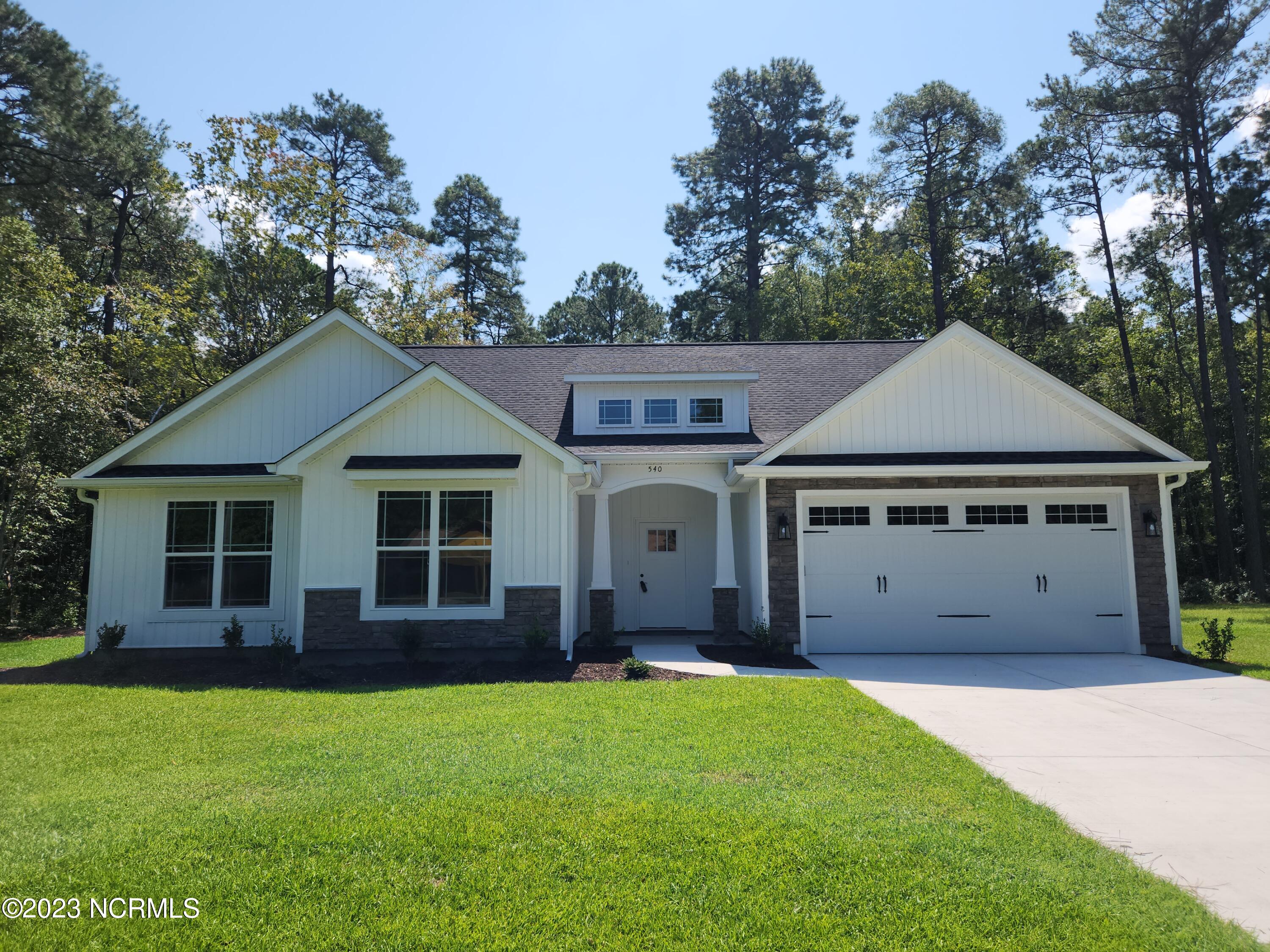 540 Briarwood Drive Property Photo 1
