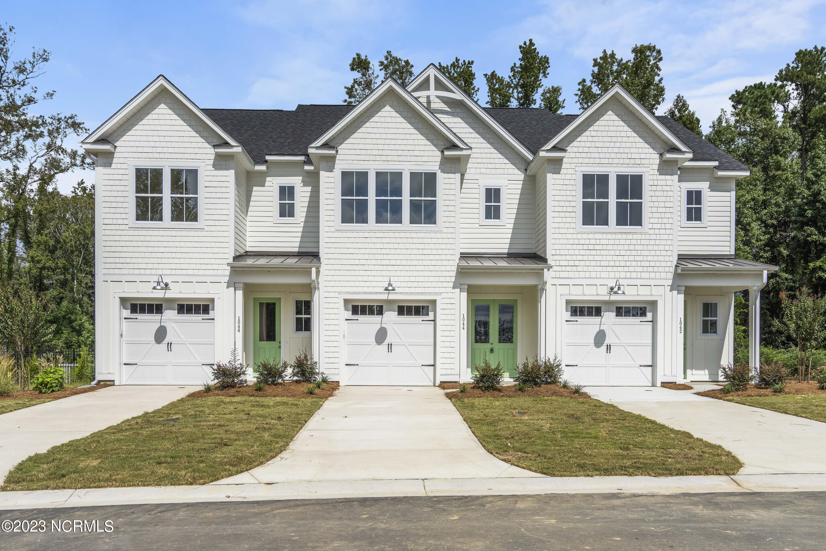 1046 Tidal Lane 5c Property Photo 1