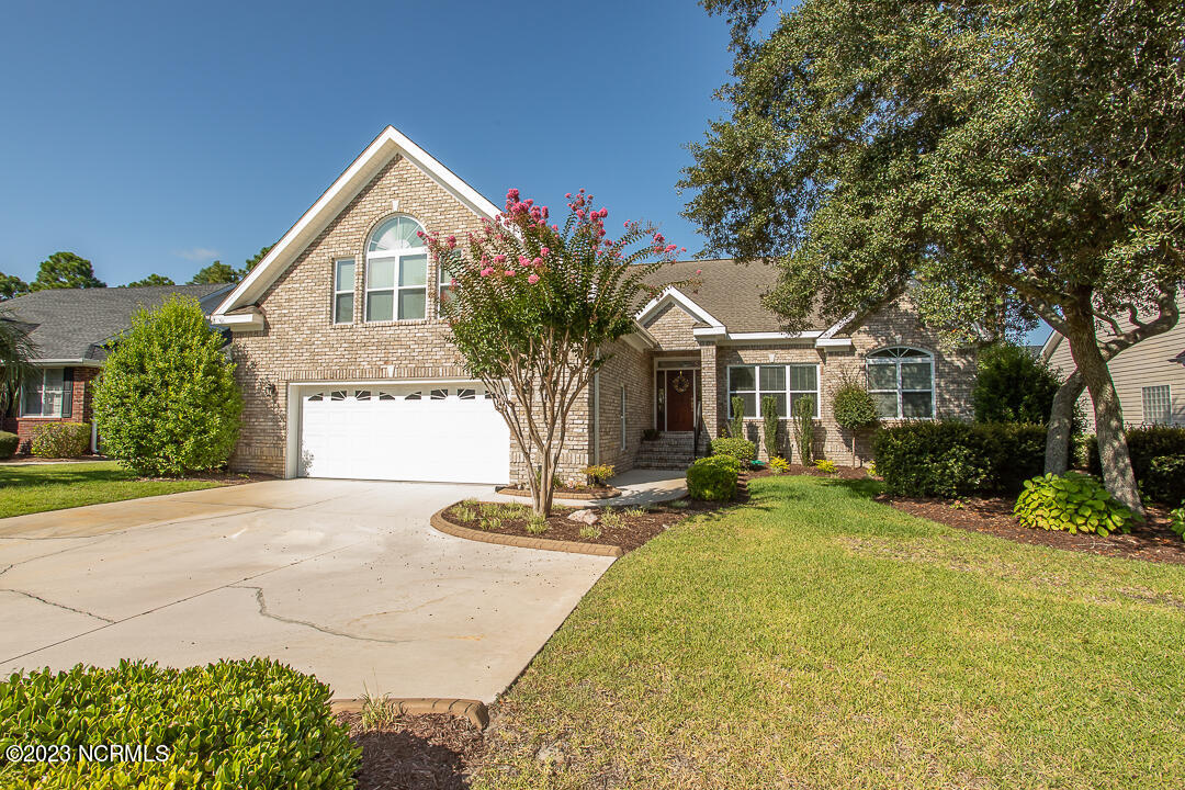 707 Bermuda Walk Property Photo 1