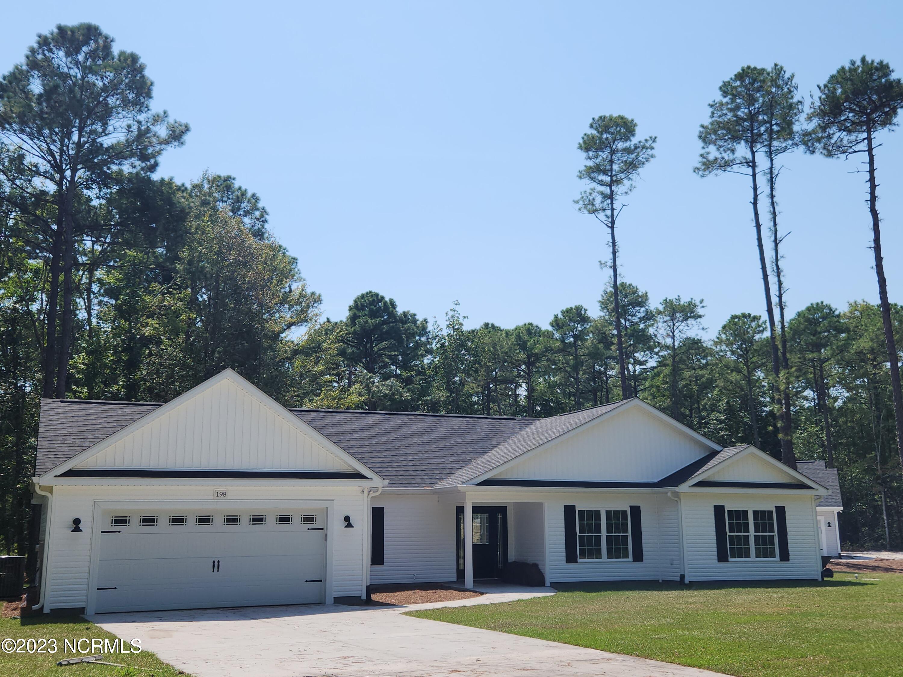 198 Woodyard Drive Property Photo 1