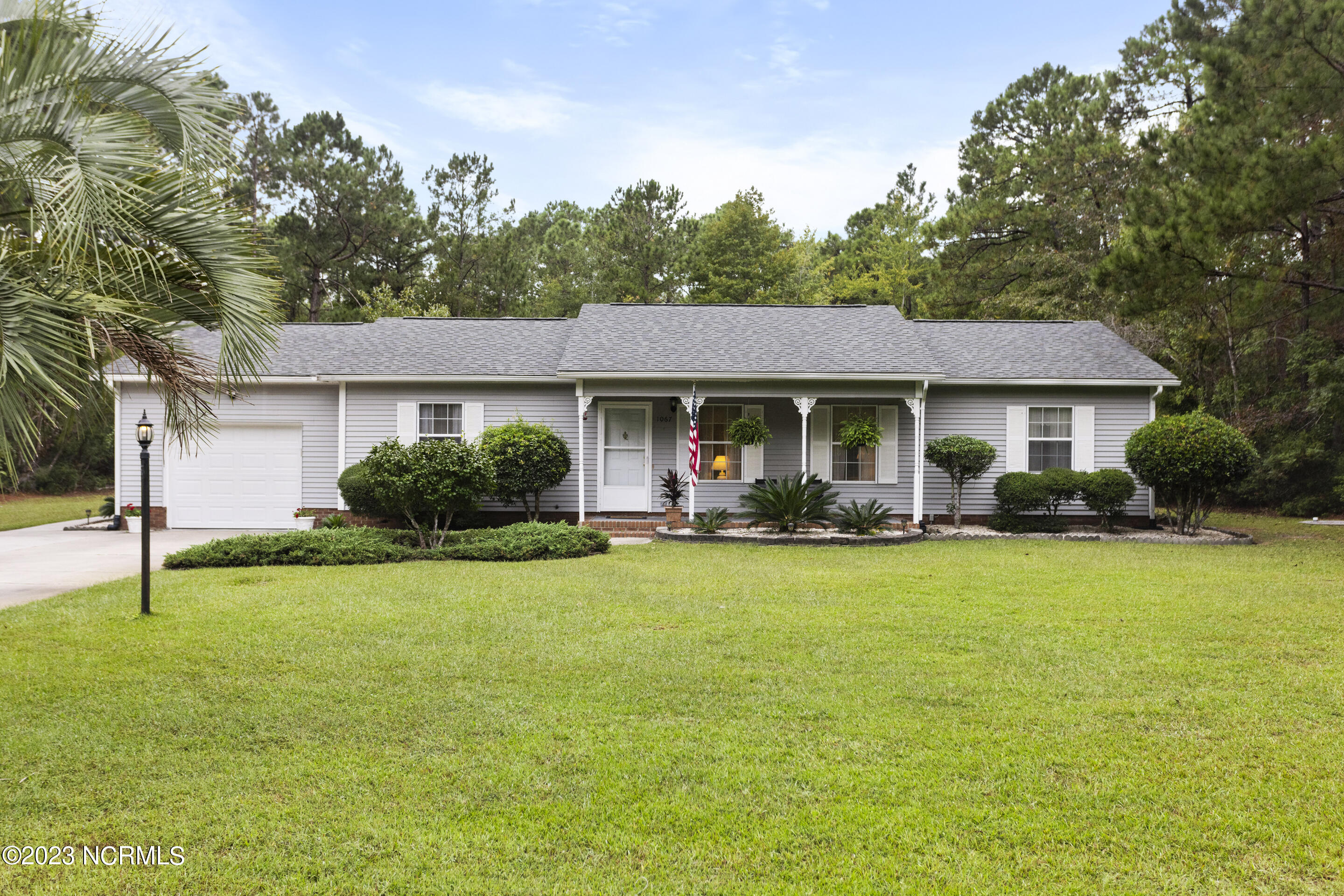 1067 Harbor Drive Property Photo 1