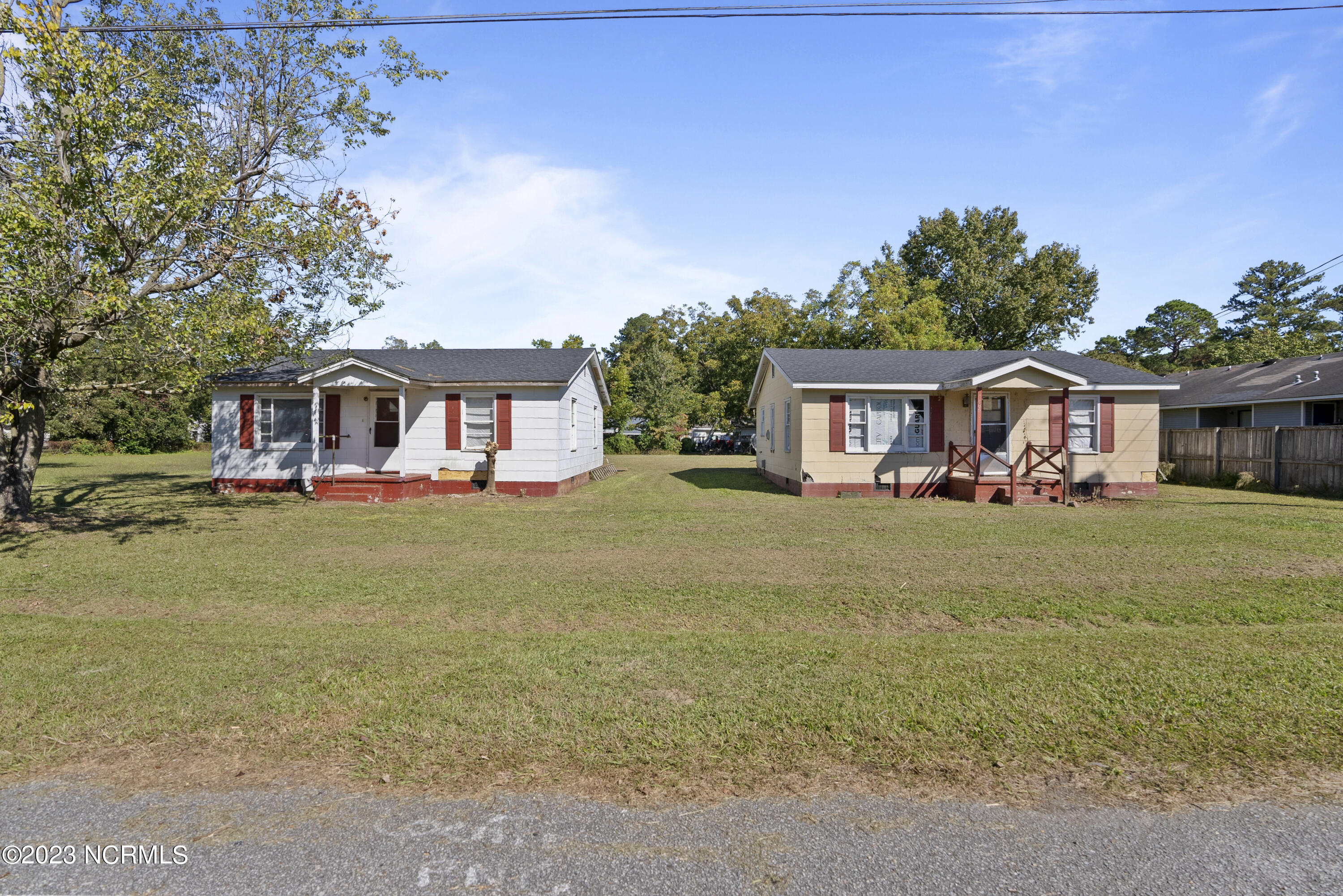 107 & 109 Hazel Street Property Photo