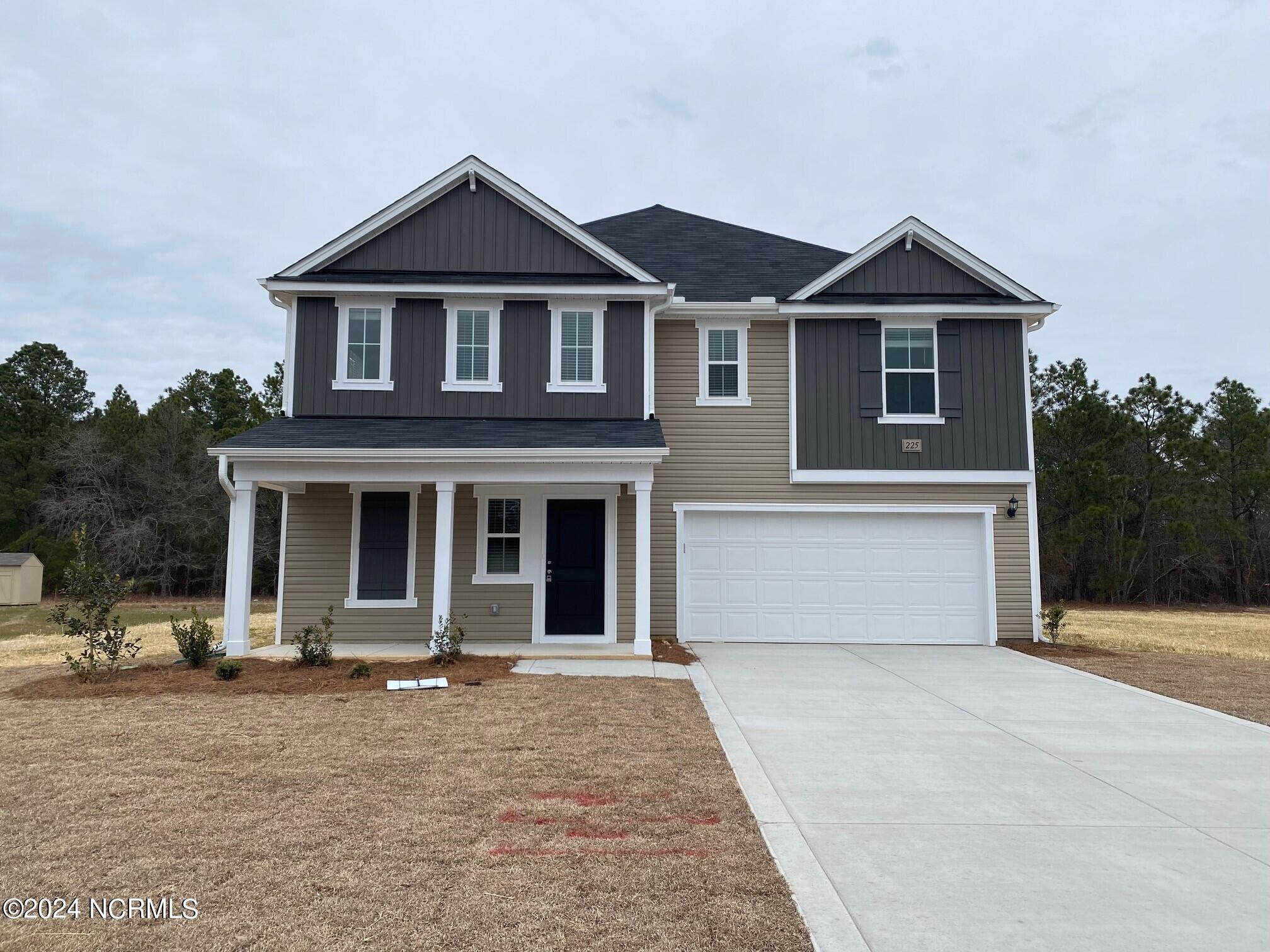 225 Walters Run Drive Property Photo 1