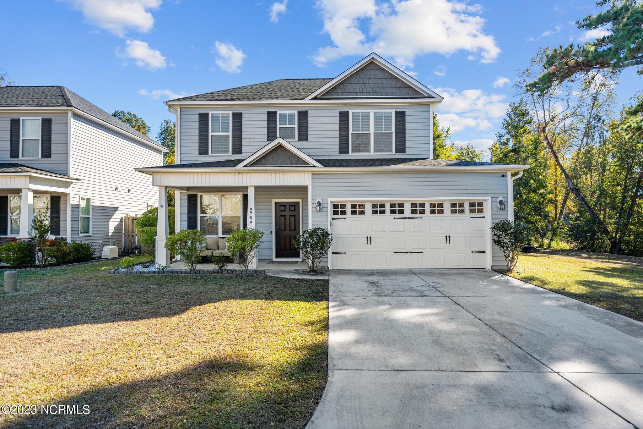 6904 Aida Court Property Photo 1