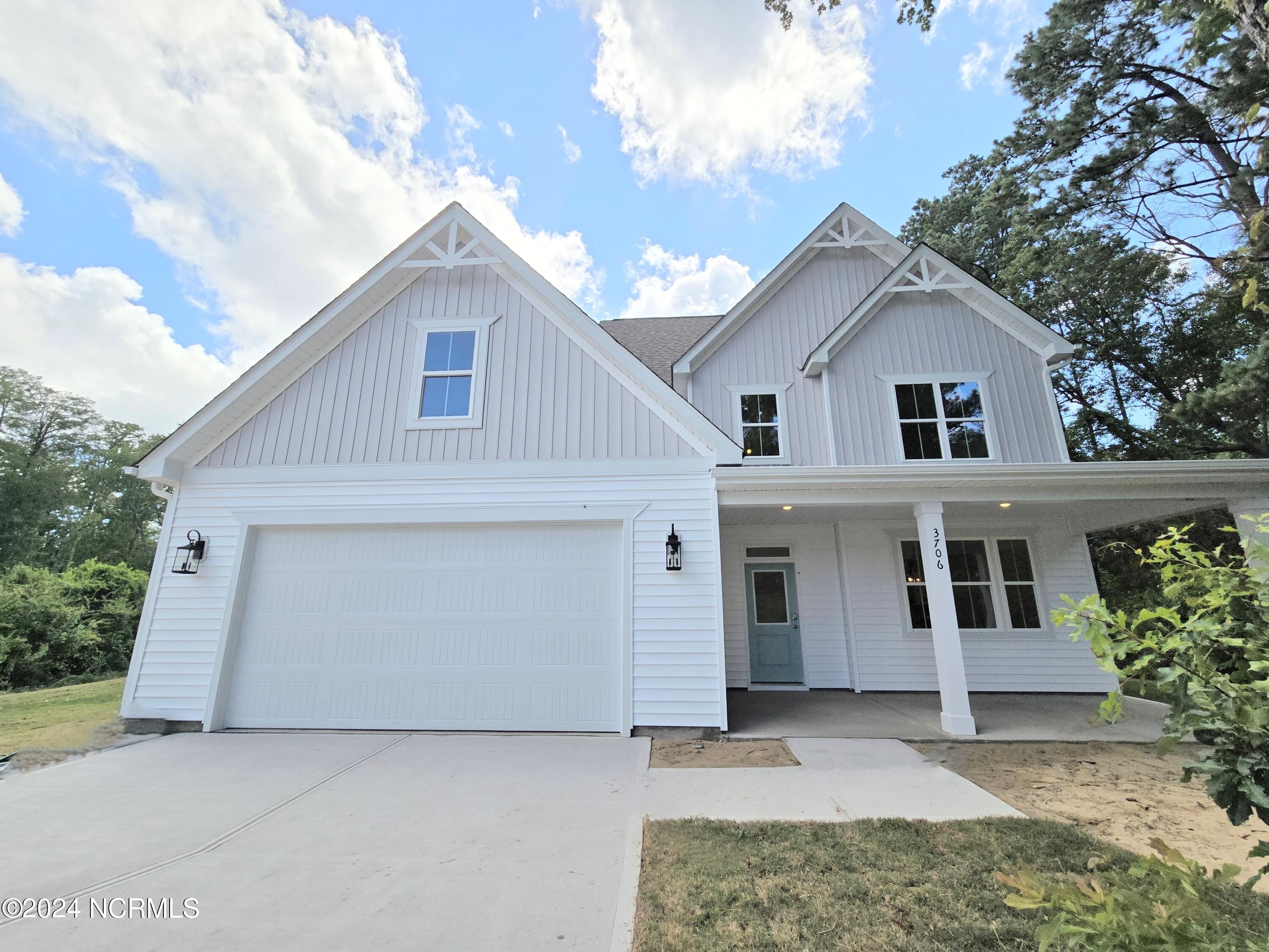 3706 Appleton Way Property Photo 1