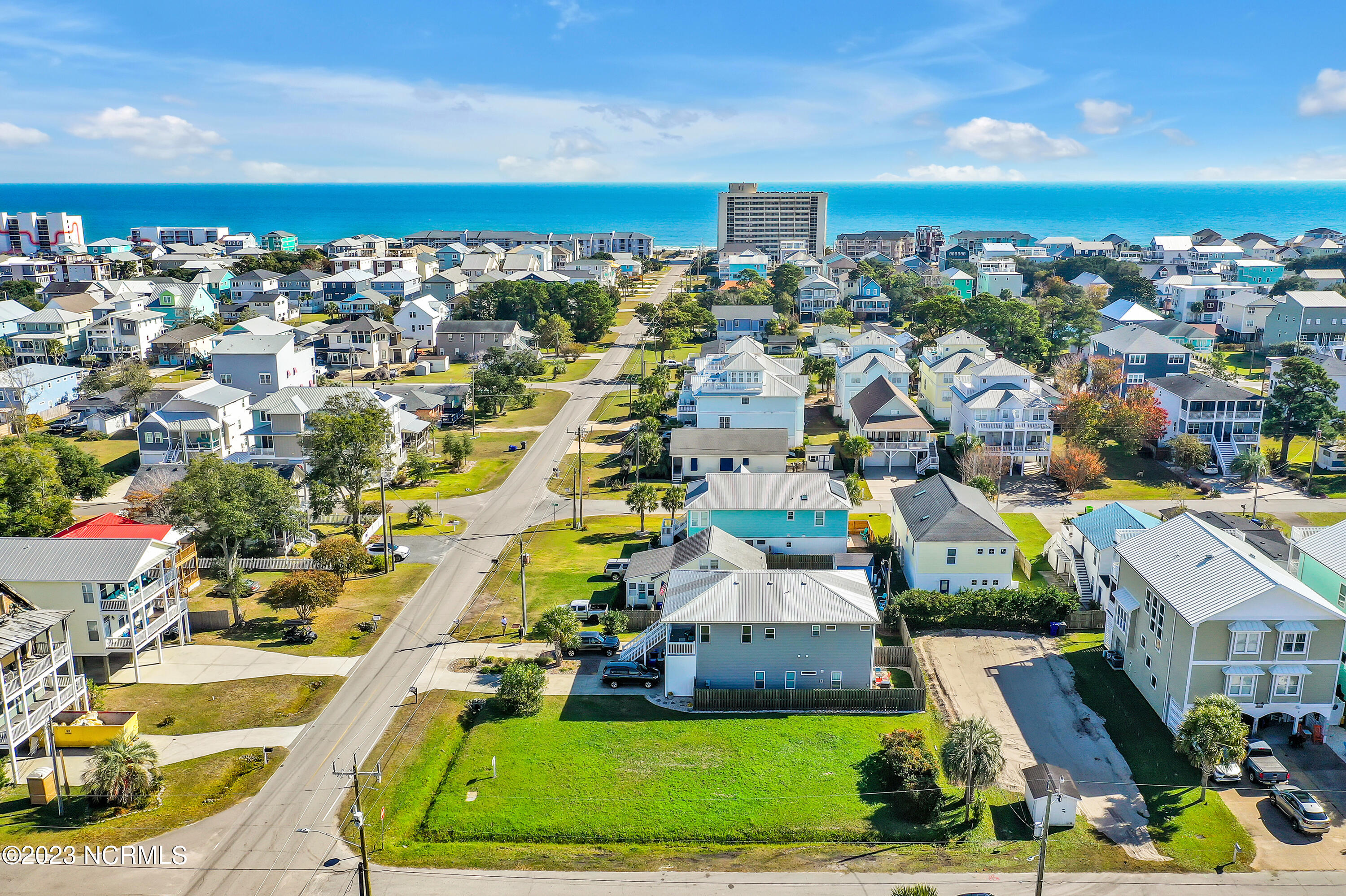 1403 Pinfish Lane Property Photo 1