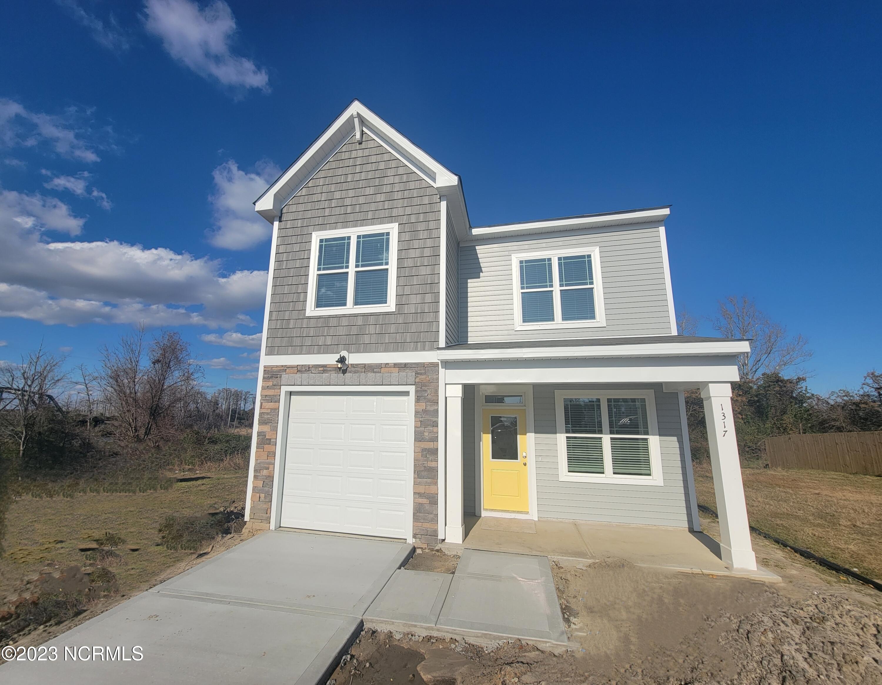 1317 Creekfront Drive Property Photo 1