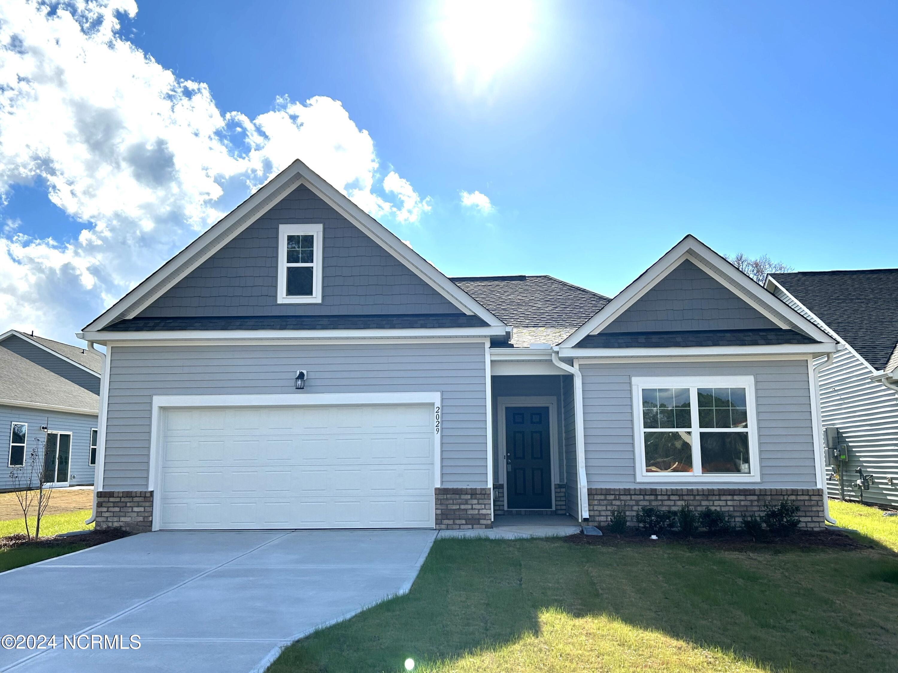 2029 Bogue Lane Property Photo 1
