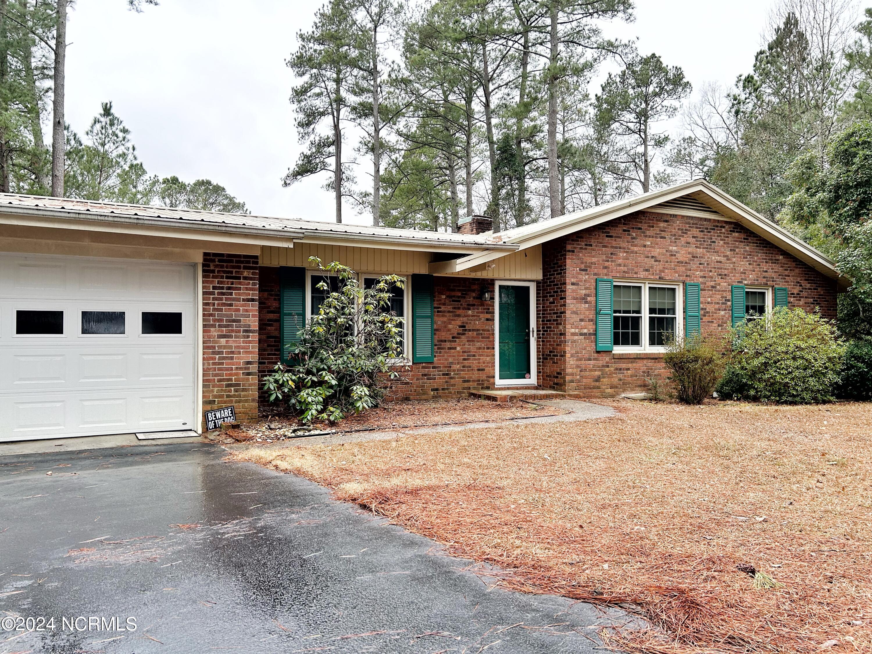 Southern Pines Real Estate Listings Main Image