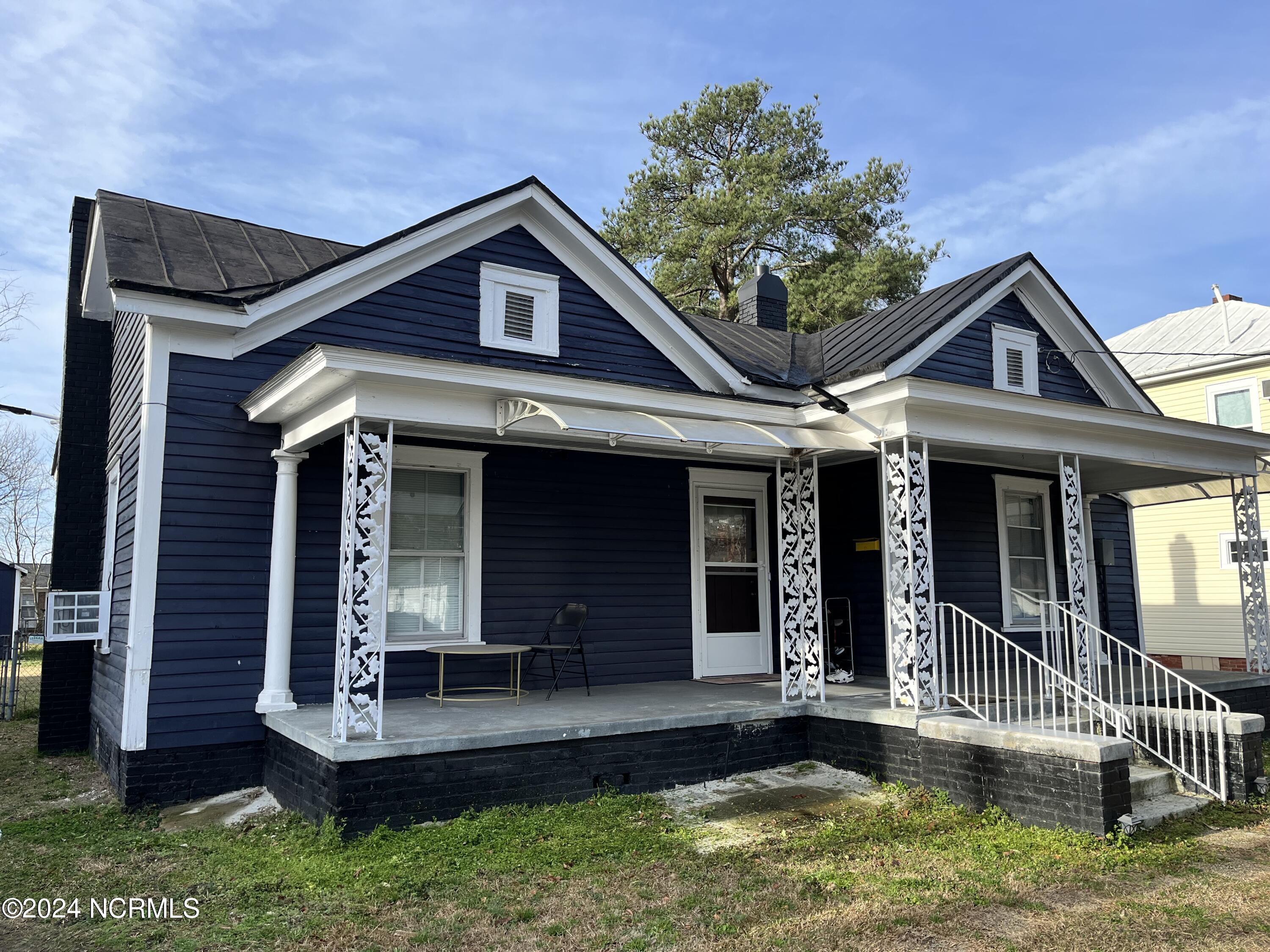 913 Nashville Road Property Photo 1