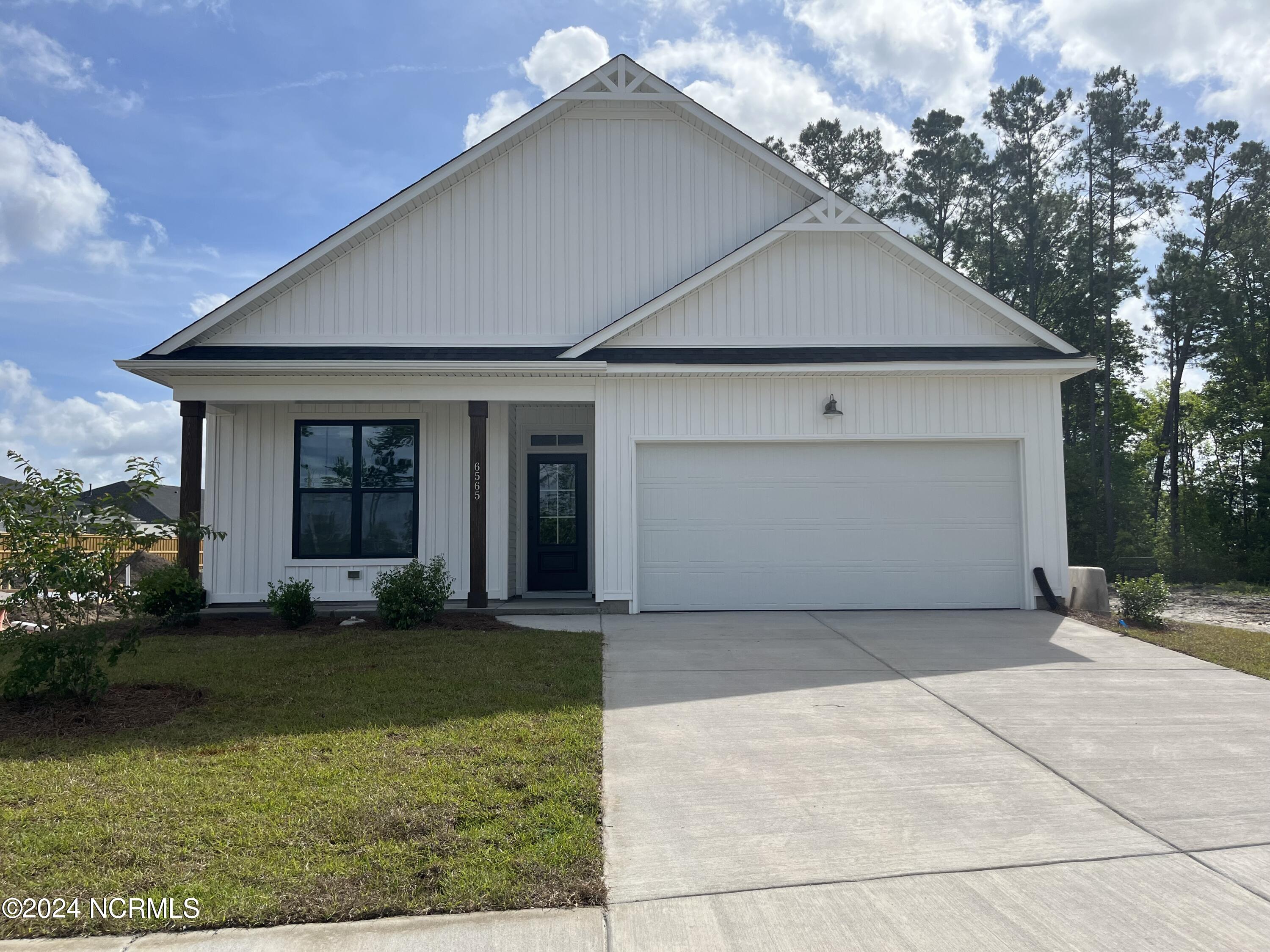 6565 Pinnacle Point Property Photo 1