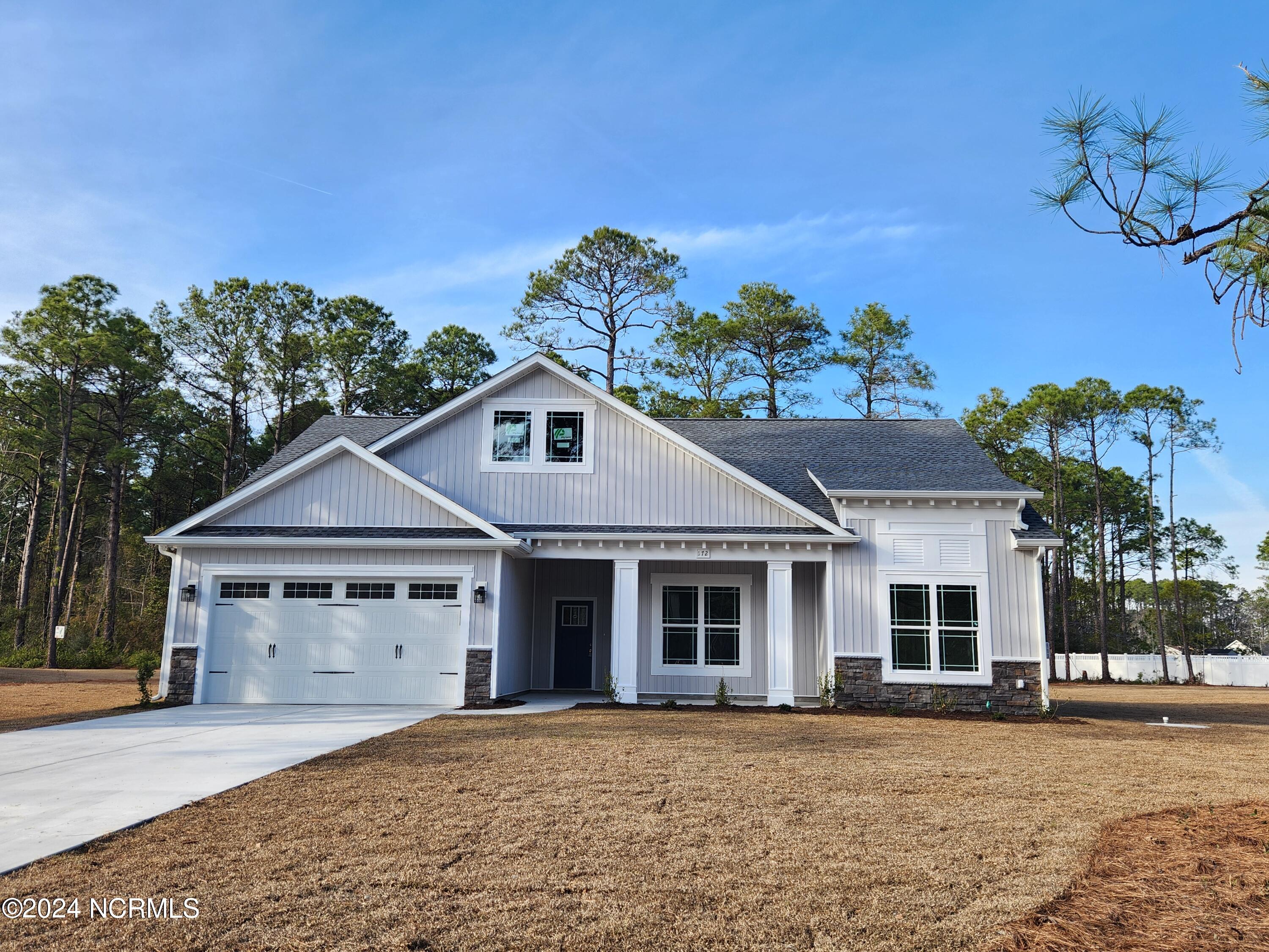 172 Boundaryline Drive Property Photo 1