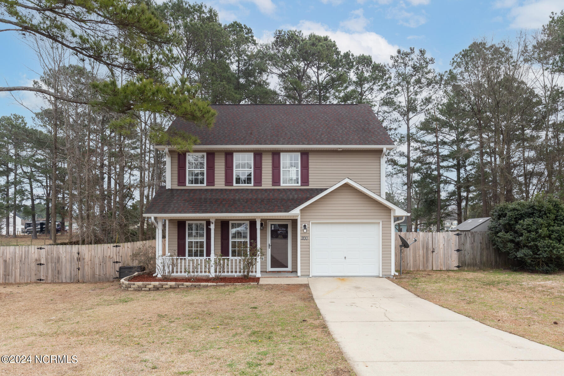 Onslow County Real Estate Listings Main Image