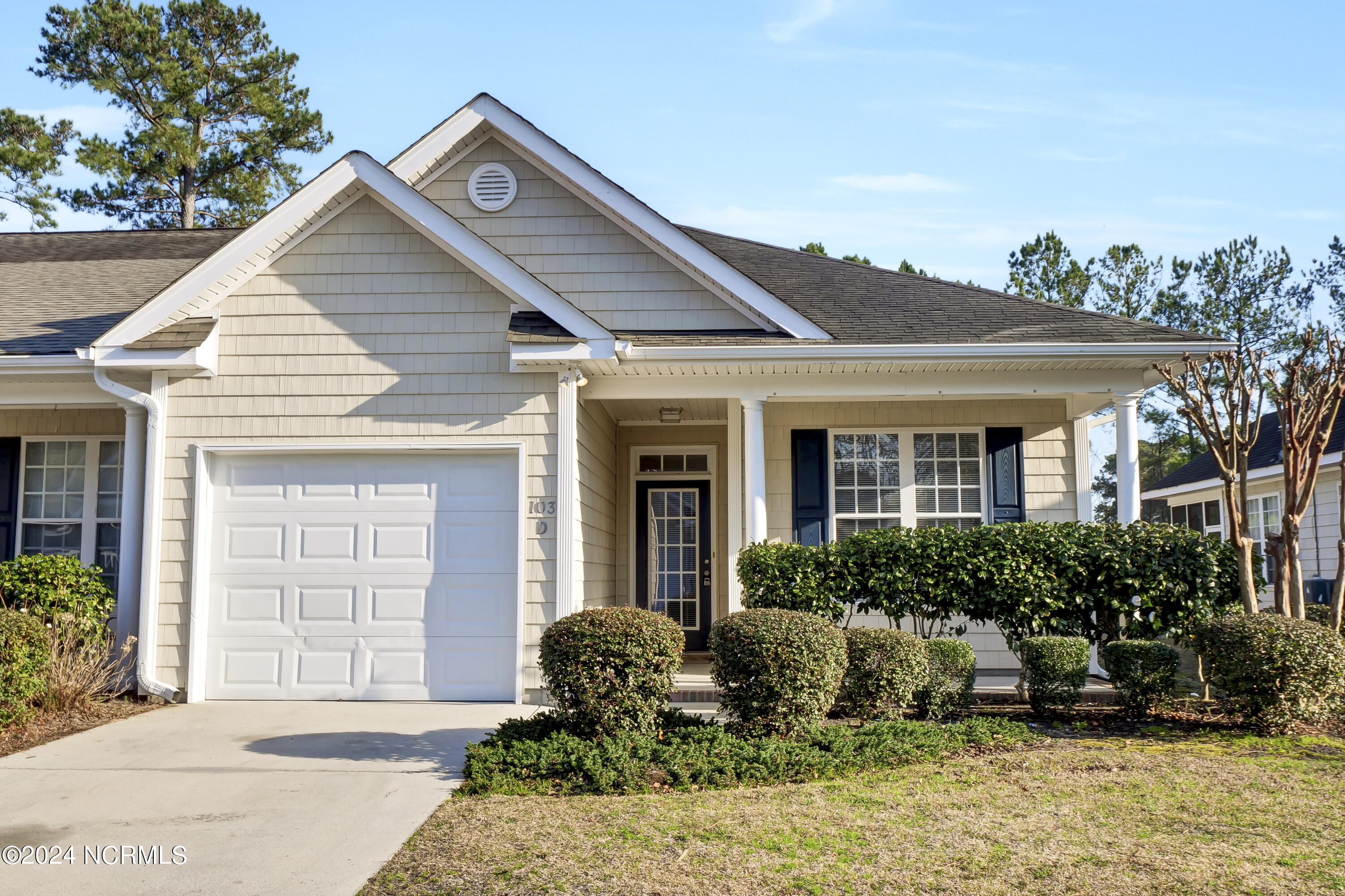 103 Thrasher Court Property Photo 1